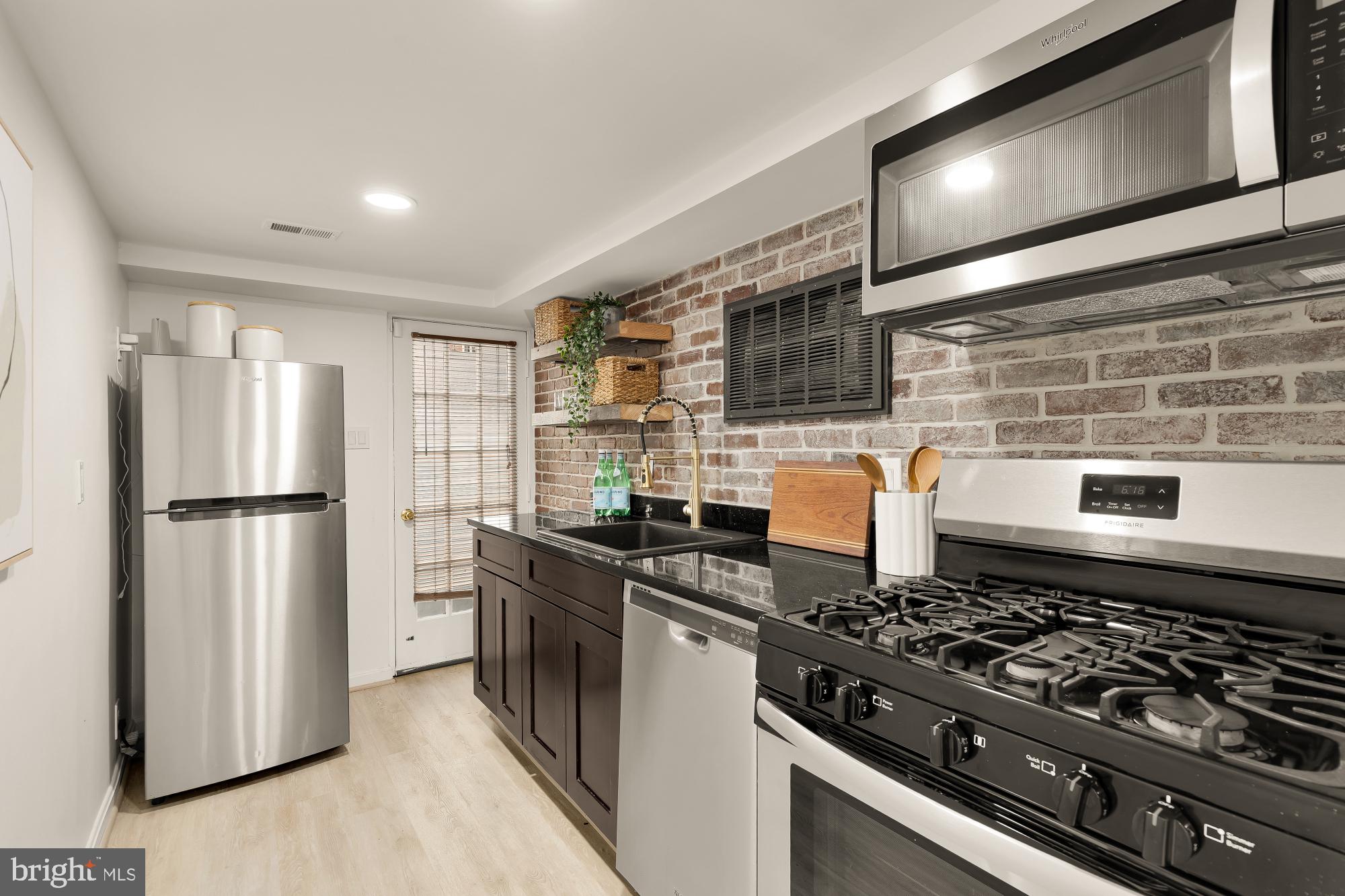 GEORGETOWN - Residential