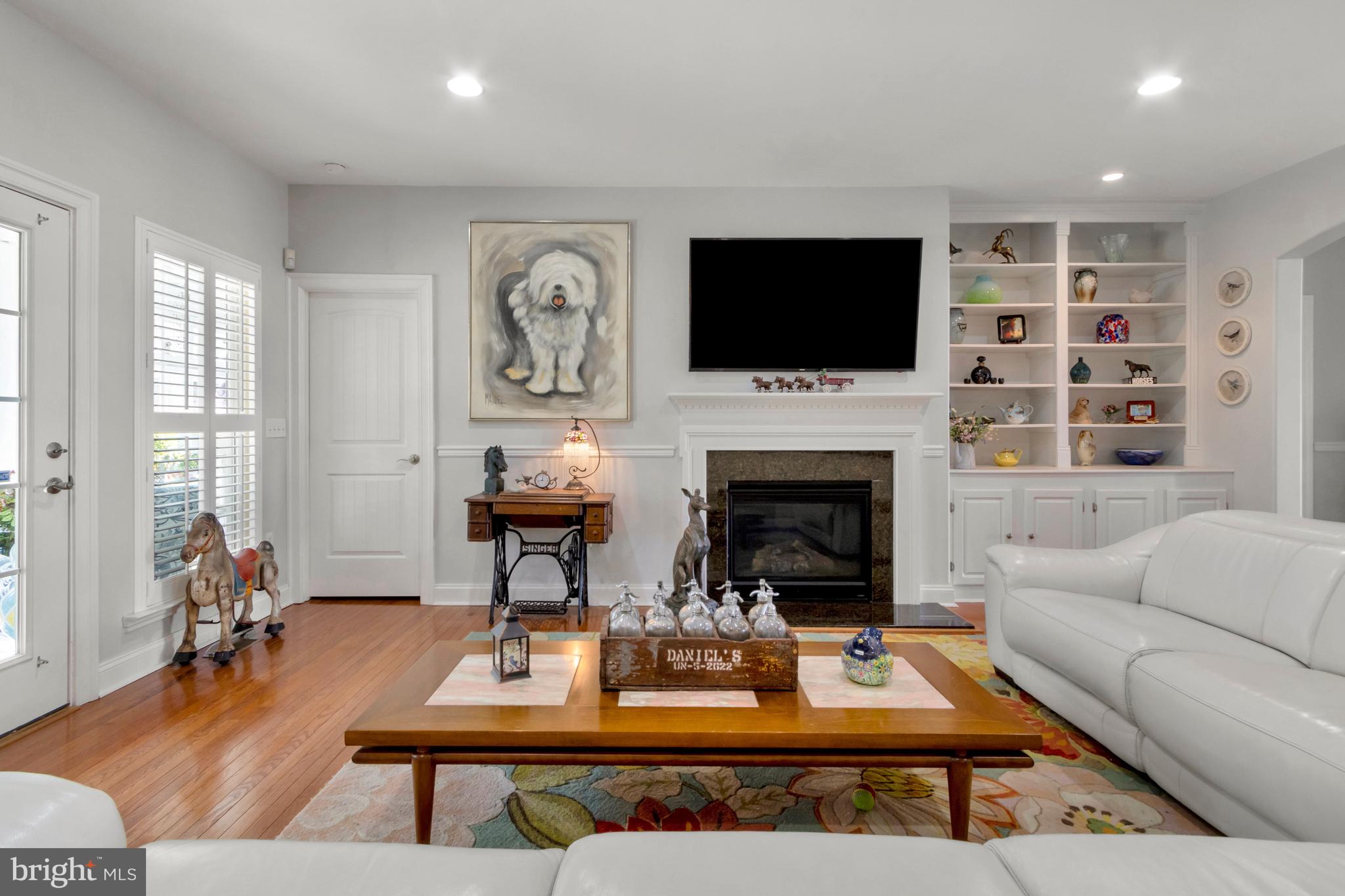 BLACK CREEK COVE - Residential