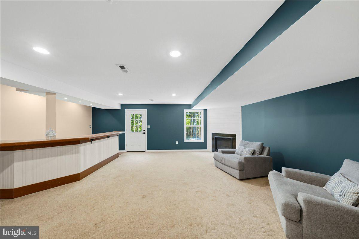 CLUB AT PATRIOTS GLEN - Residential