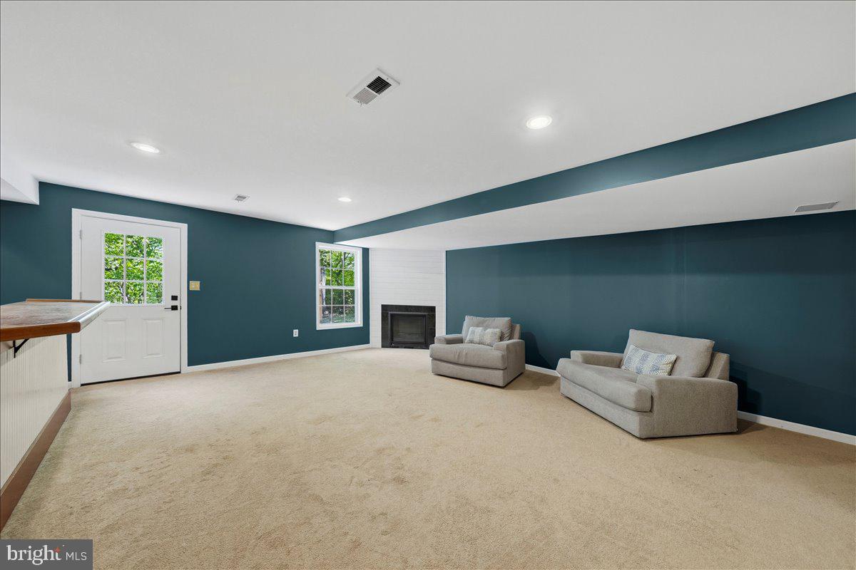 CLUB AT PATRIOTS GLEN - Residential