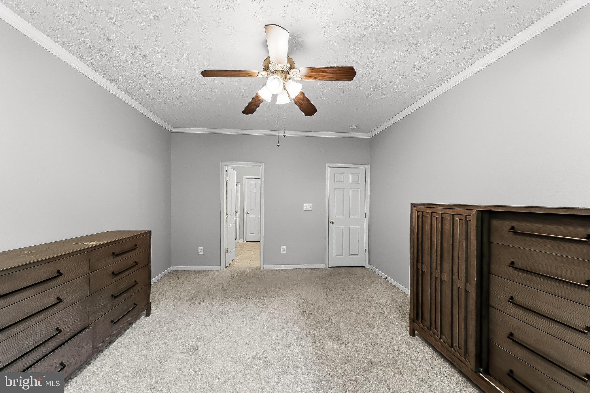 CLUB AT PATRIOTS GLEN - Residential