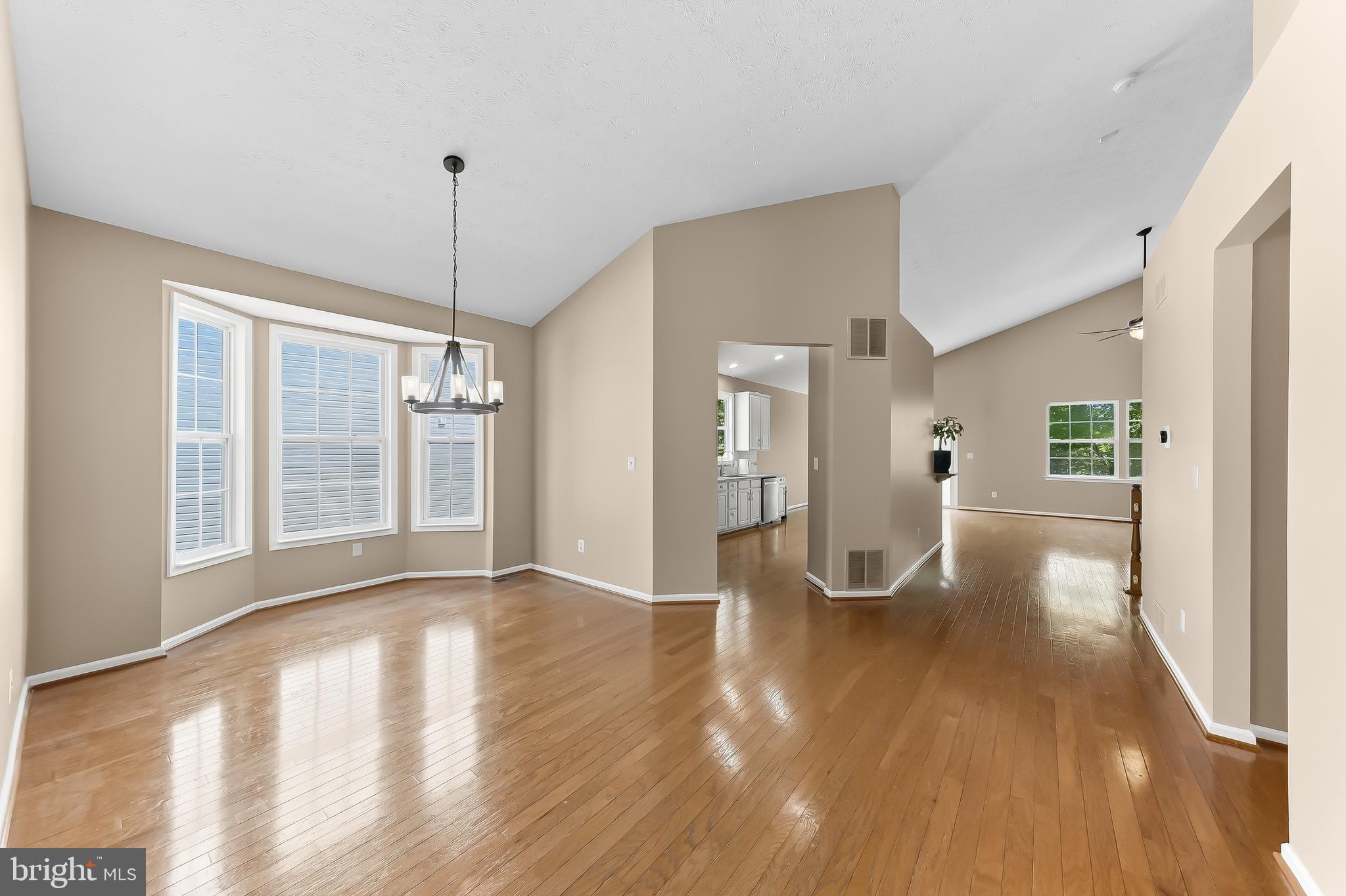 CLUB AT PATRIOTS GLEN - Residential