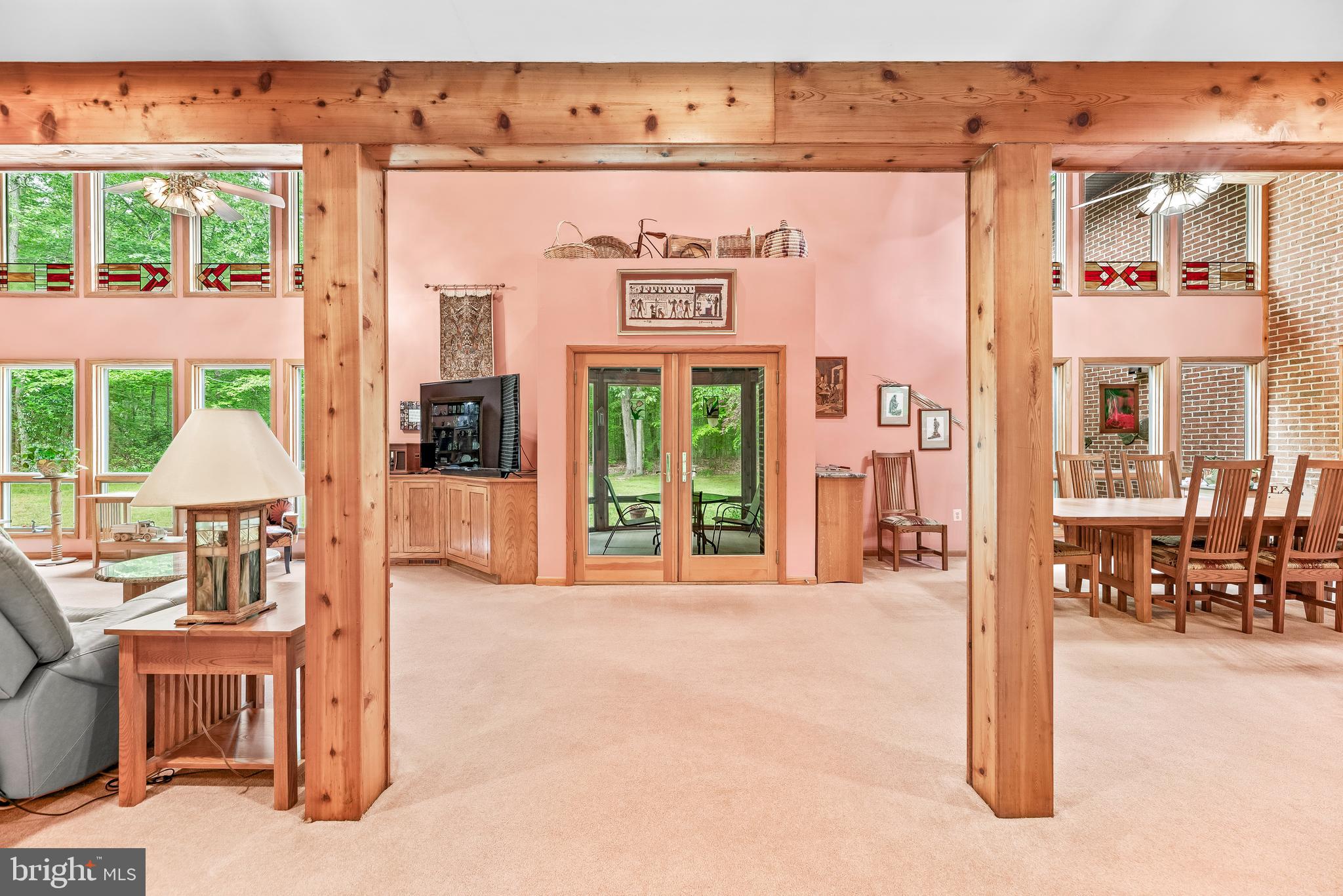 WALNUT WOODS - Residential