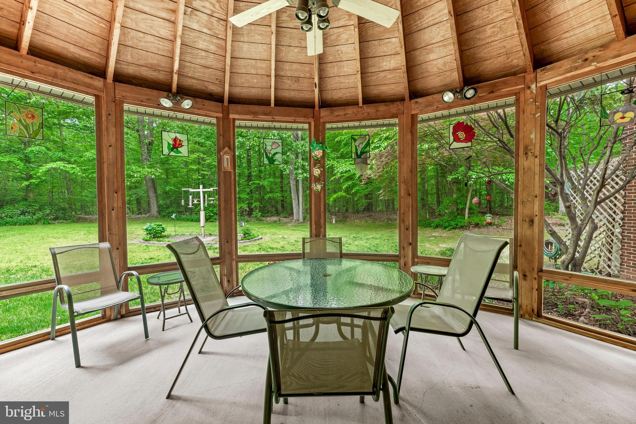 WALNUT WOODS - Residential