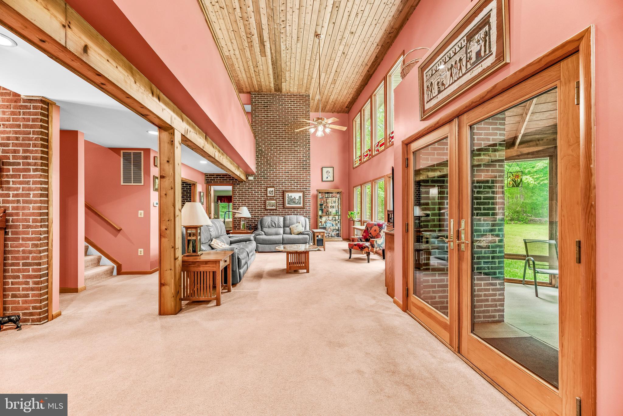 WALNUT WOODS - Residential