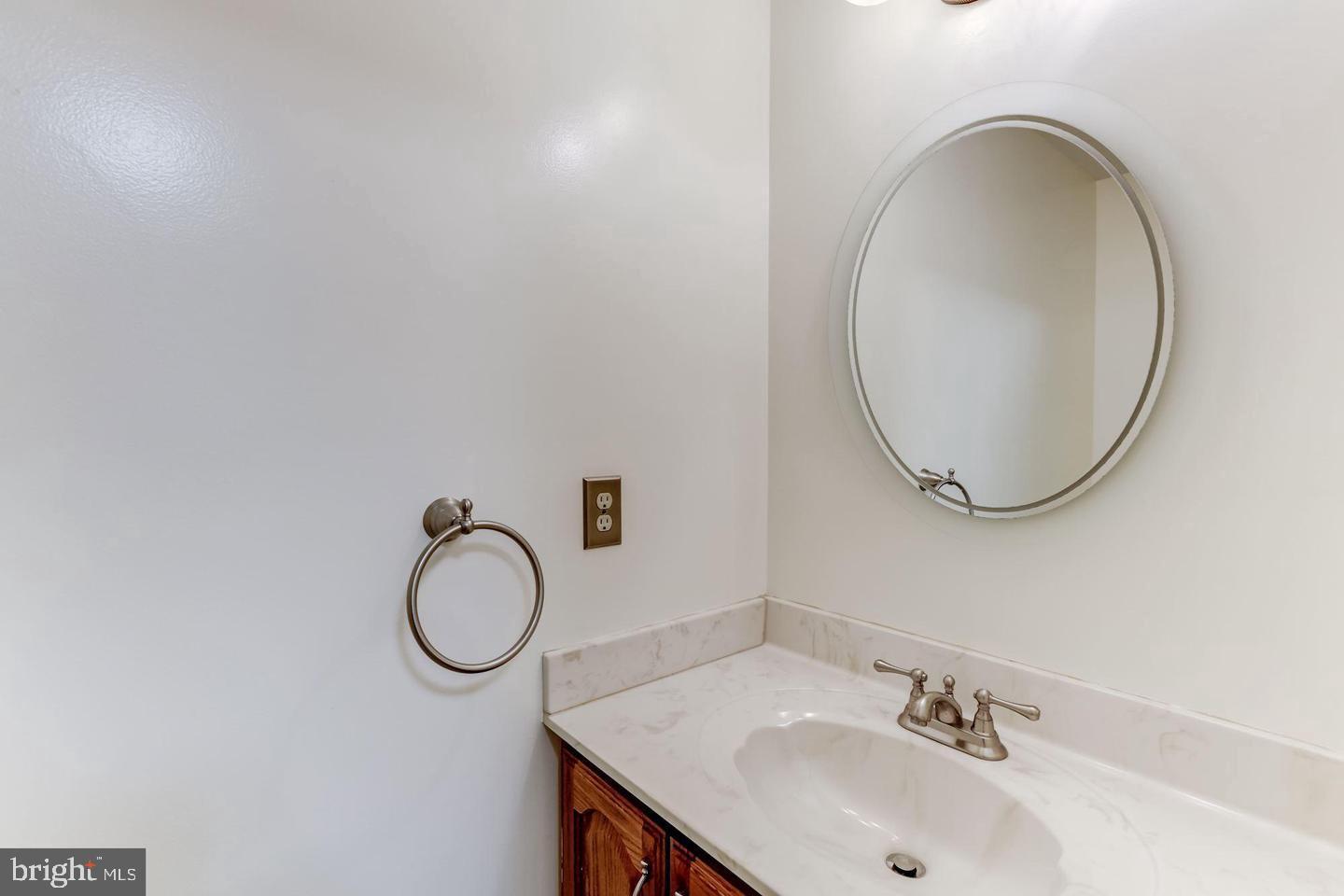 FRANKLIN FARM - Residential Lease