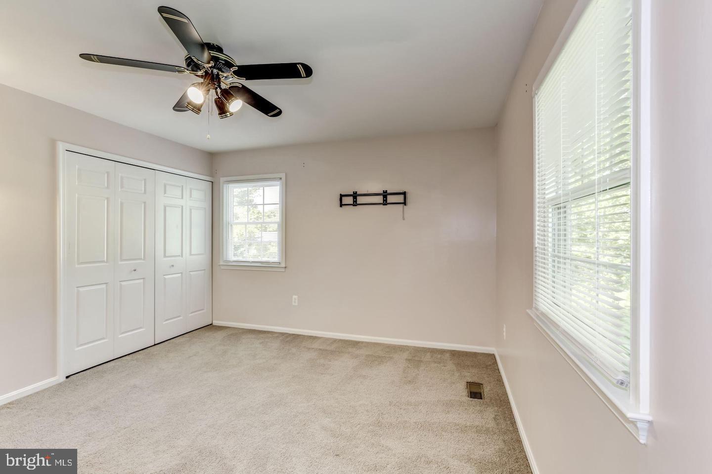 FRANKLIN FARM - Residential Lease