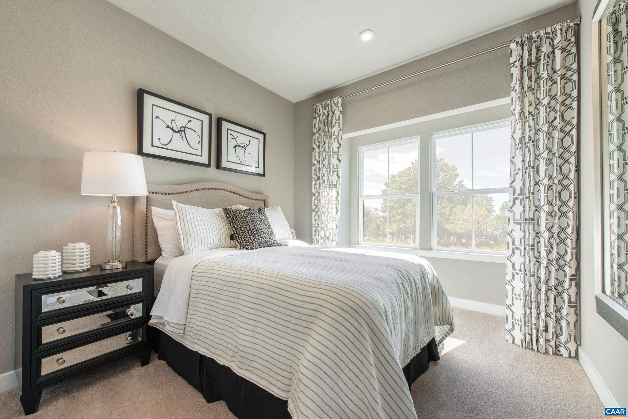 HOLLYMEAD TOWN CENTER - Residential