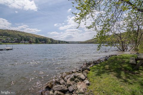 listing image 82