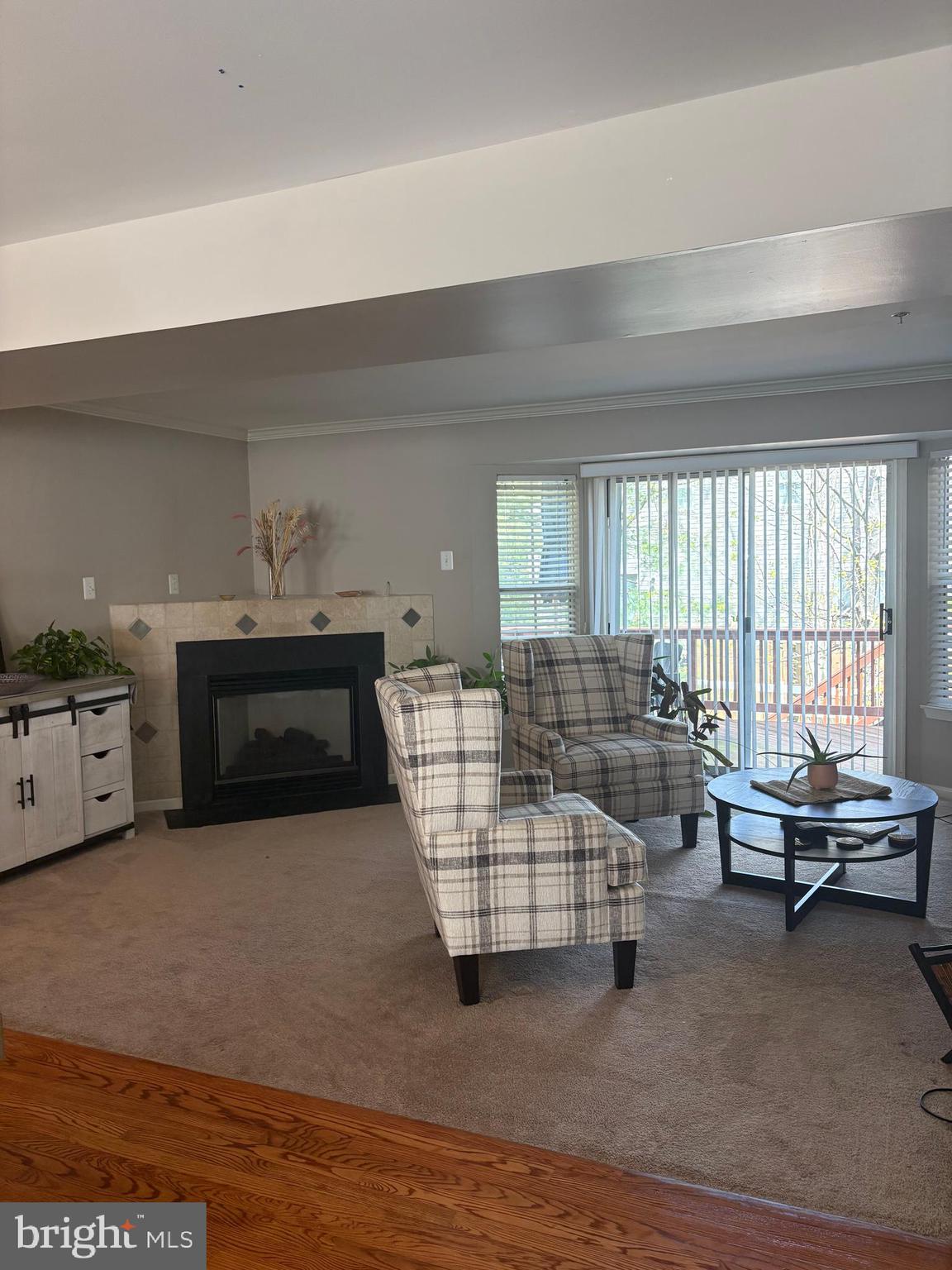 VILLAGE OF LONG REACH - Residential