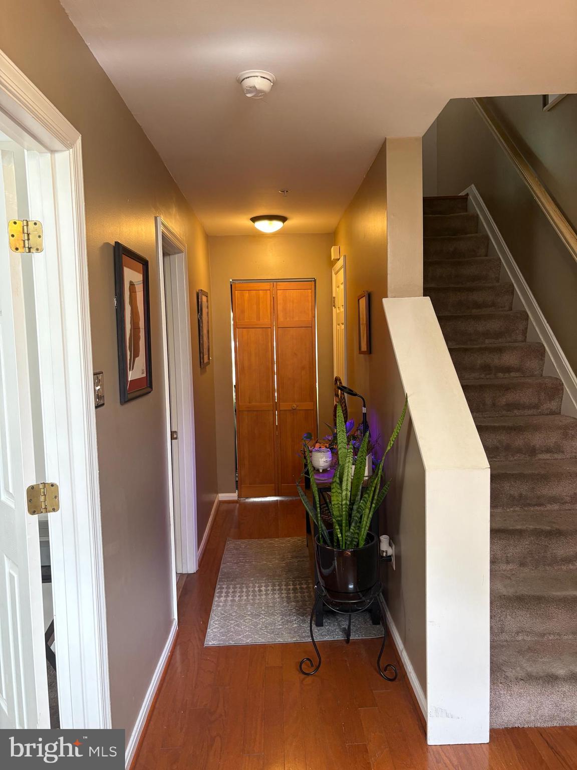 VILLAGE OF LONG REACH - Residential