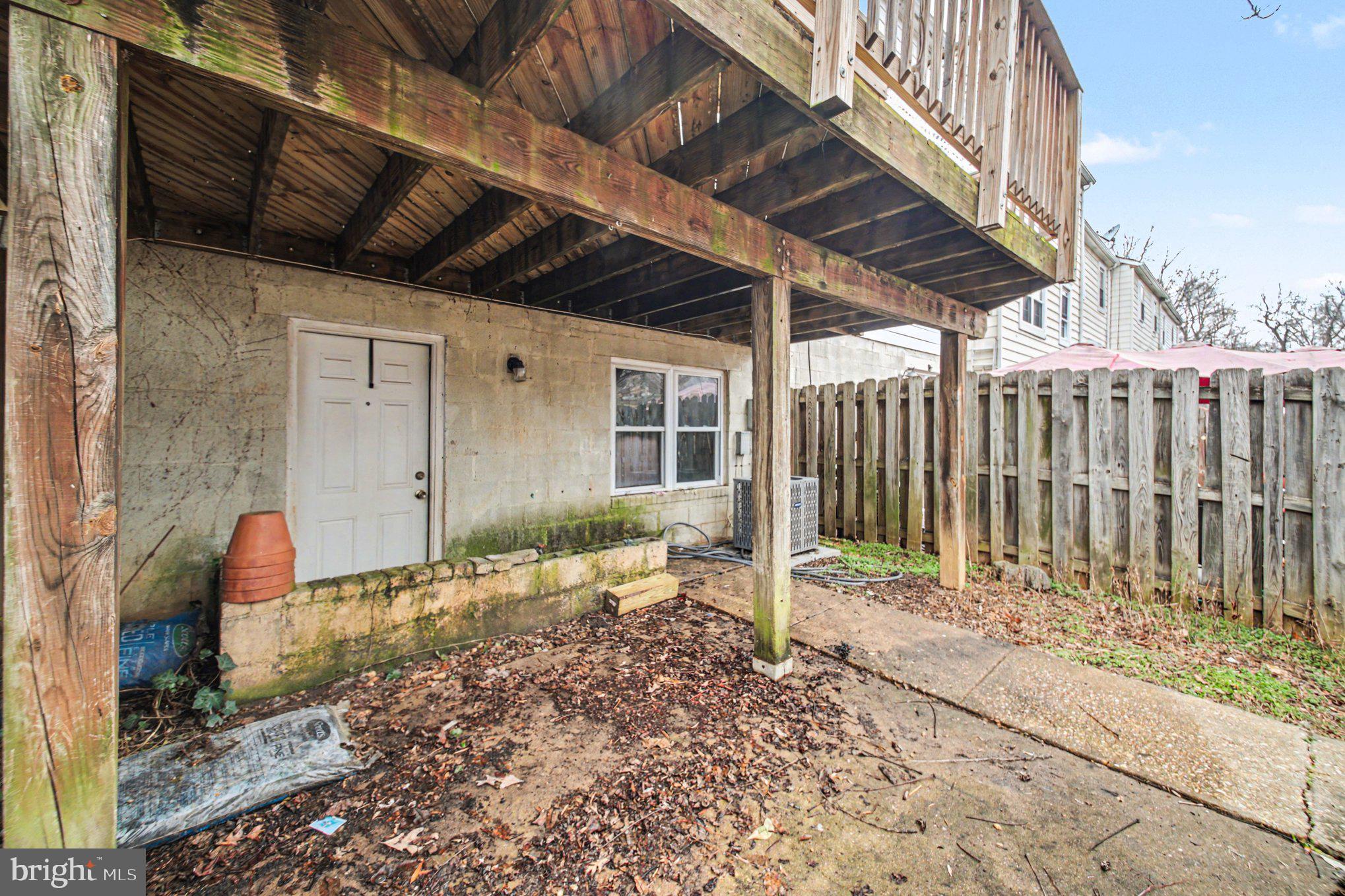 JEFFERSON PLACE - Residential