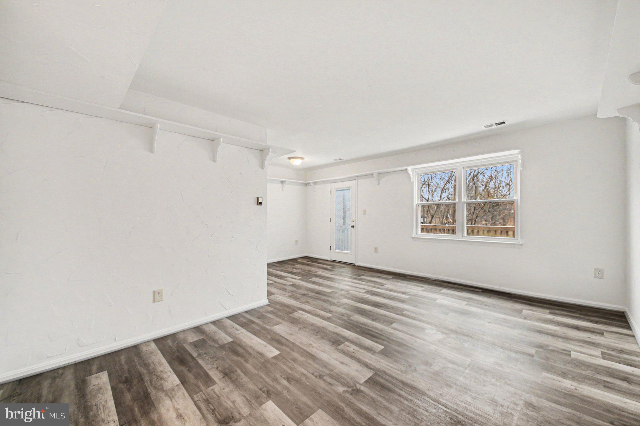 JEFFERSON PLACE - Residential