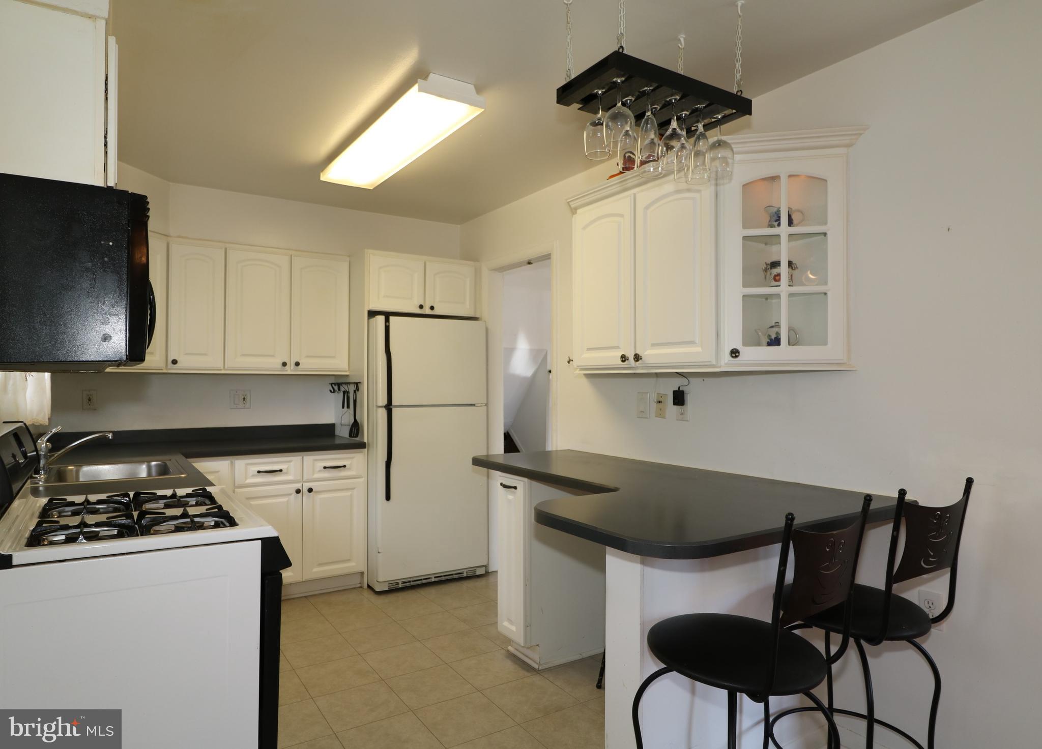 WINDSOR FARMS - Residential