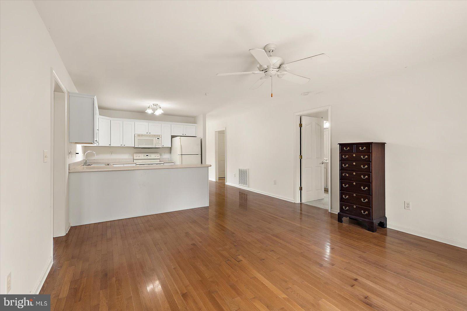 SLEEPY HOLLOW - Residential