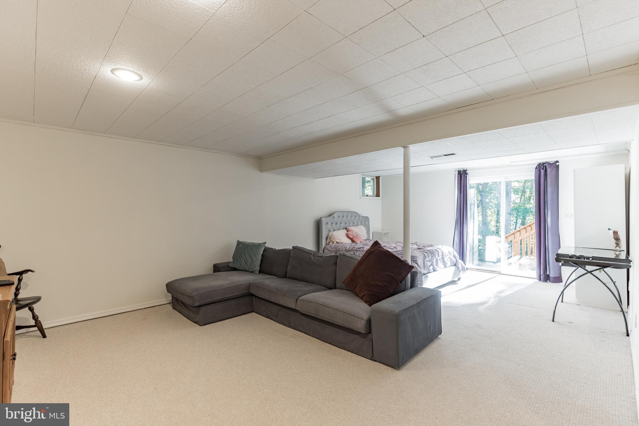 KINGS CONTRIVANCE - Residential