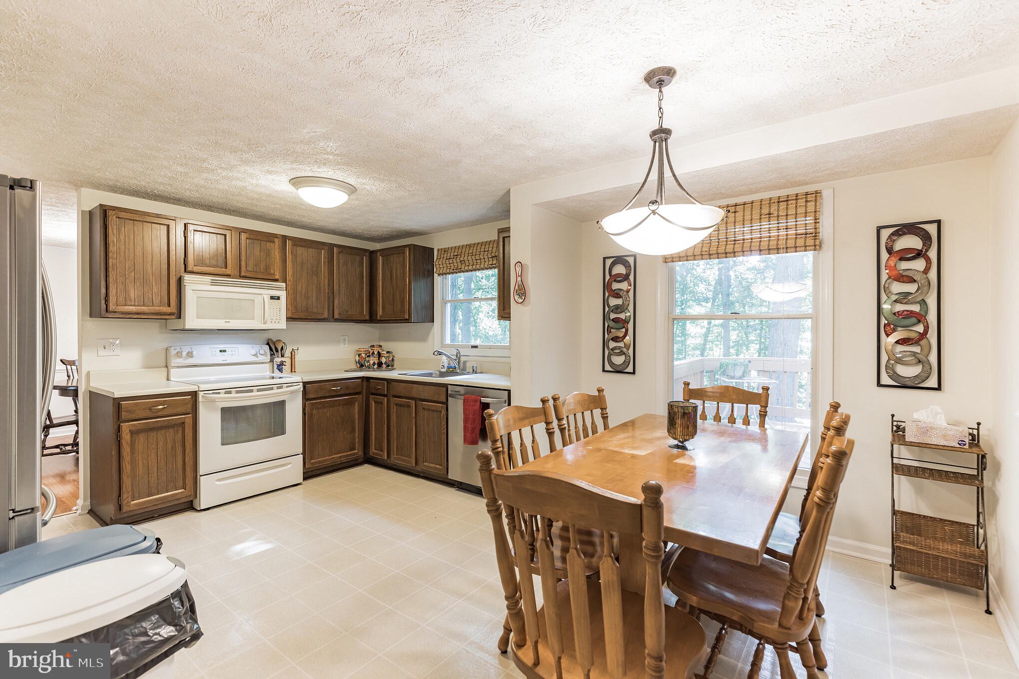 KINGS CONTRIVANCE - Residential