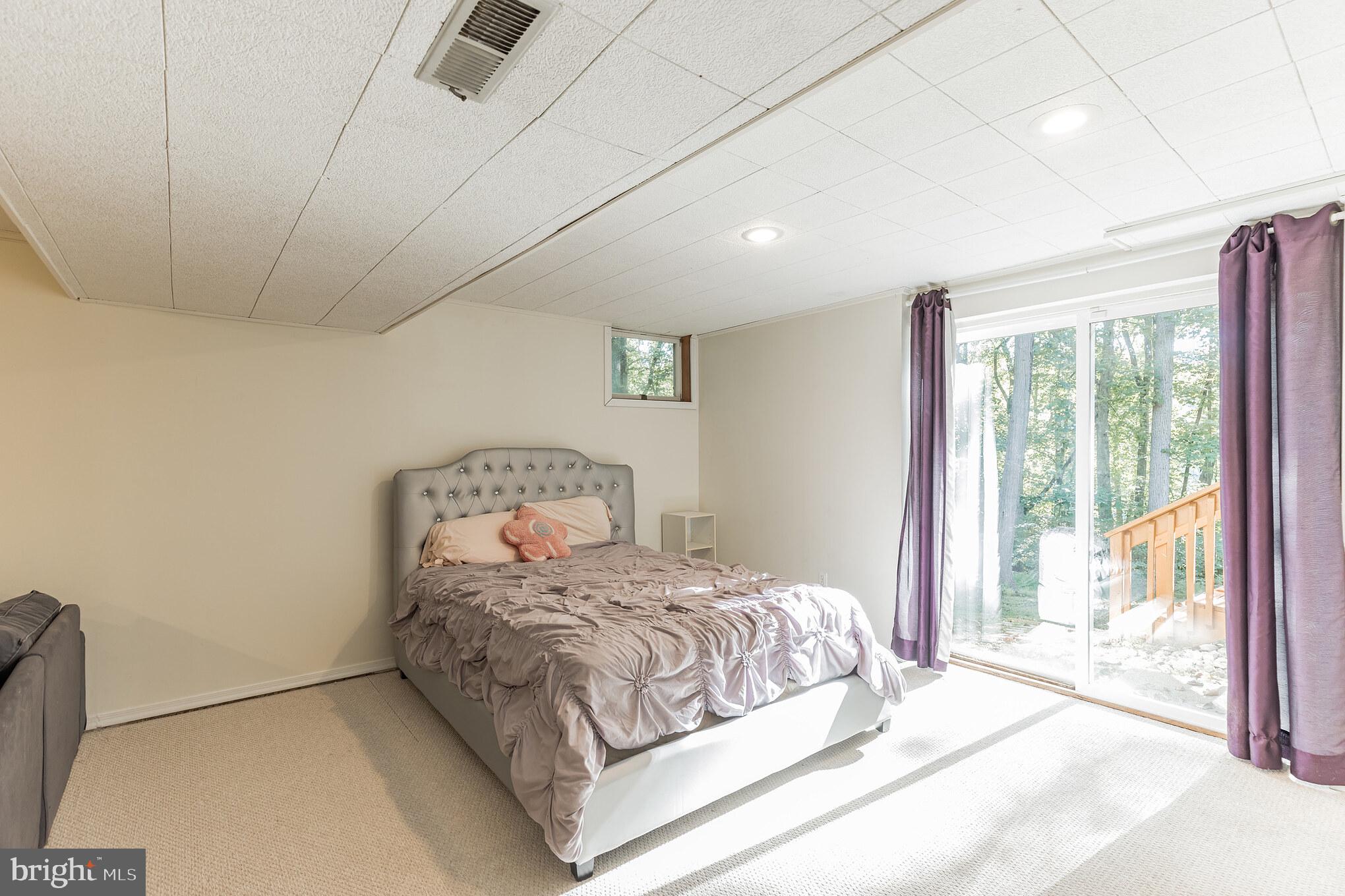 KINGS CONTRIVANCE - Residential