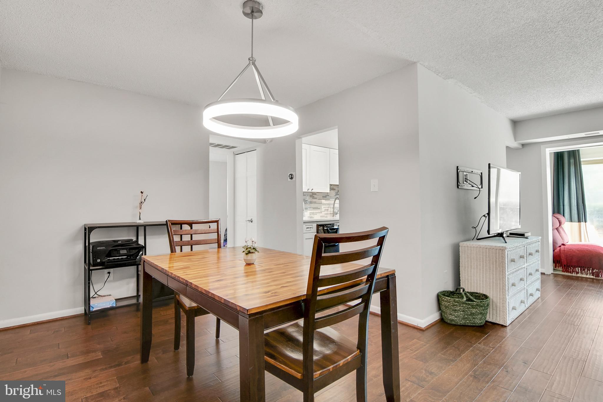 THE VISTAS - Residential