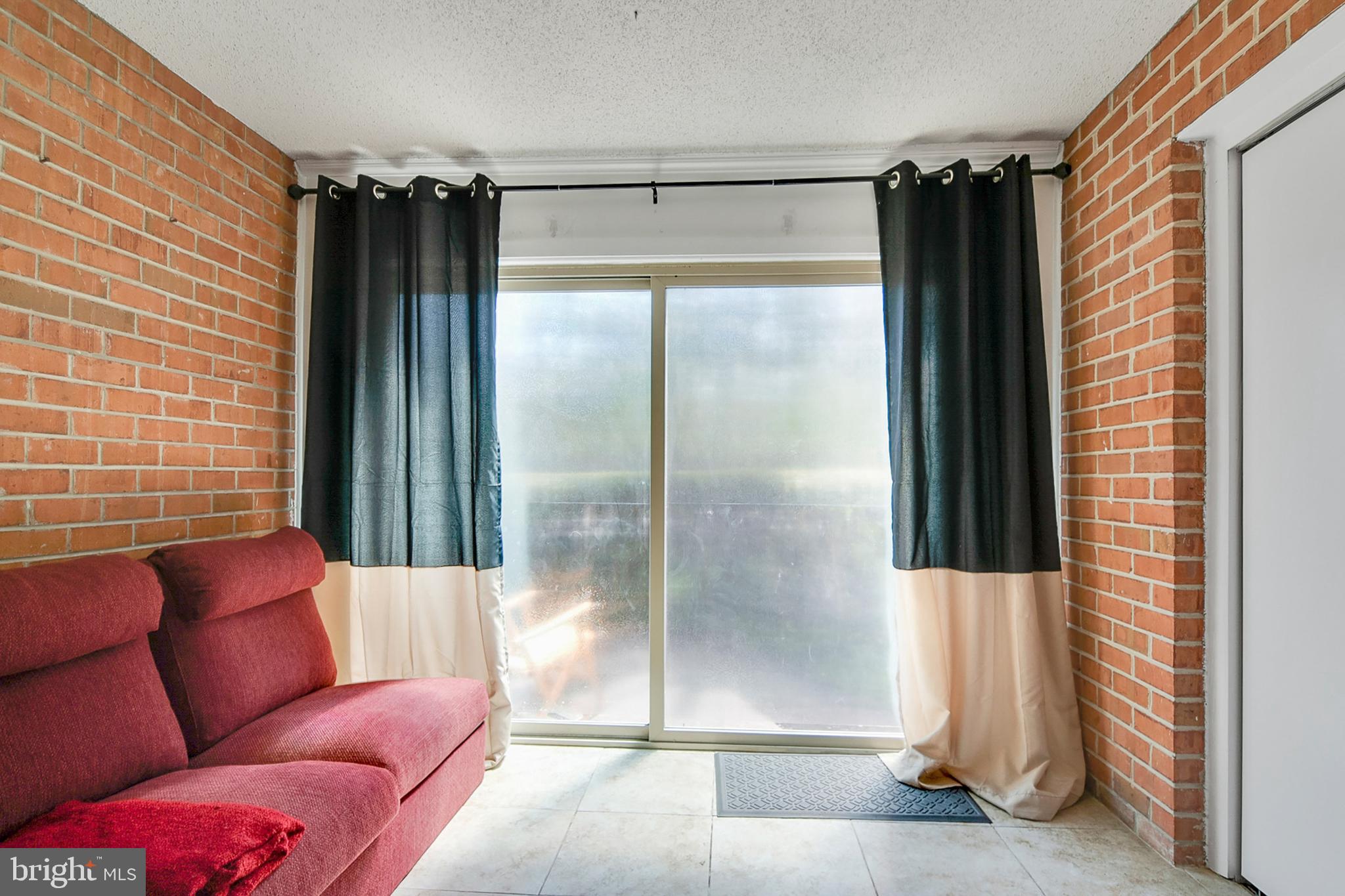 THE VISTAS - Residential