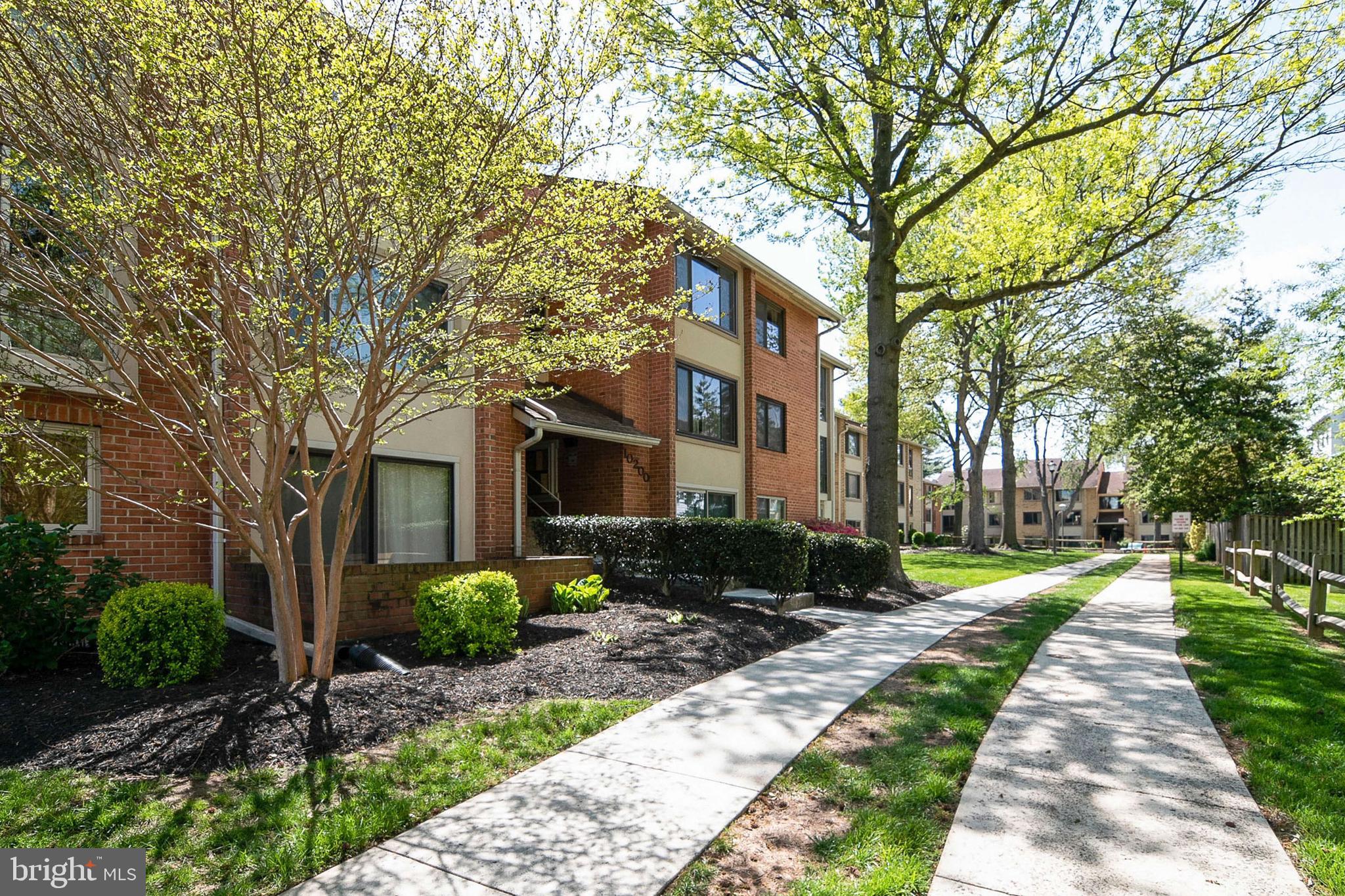 THE VISTAS - Residential