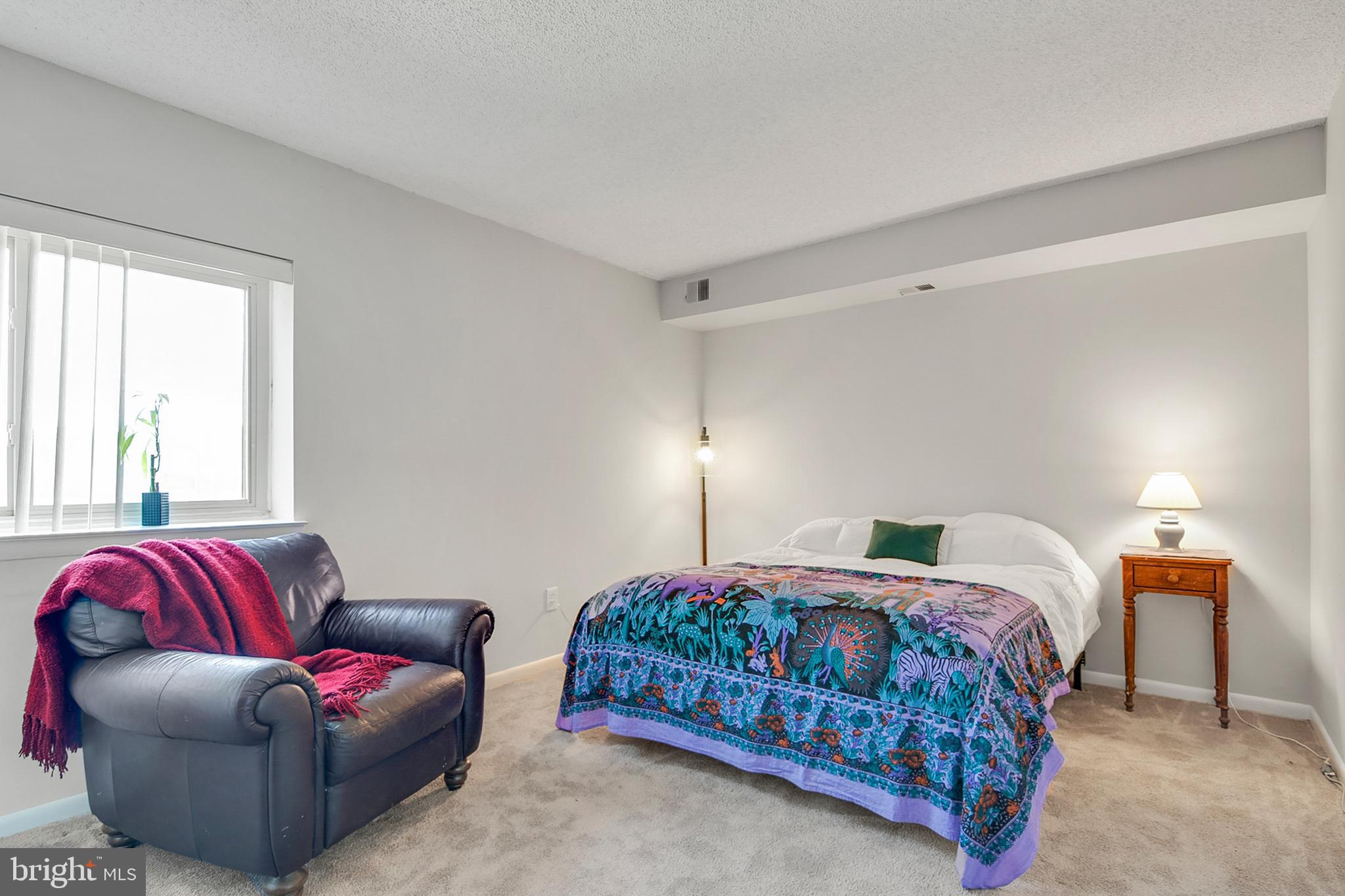 THE VISTAS - Residential