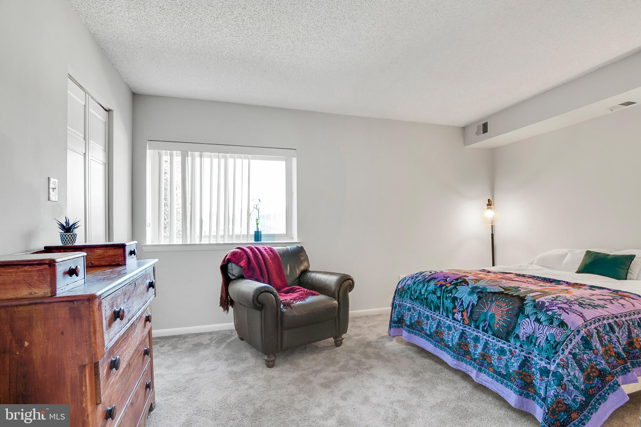 THE VISTAS - Residential