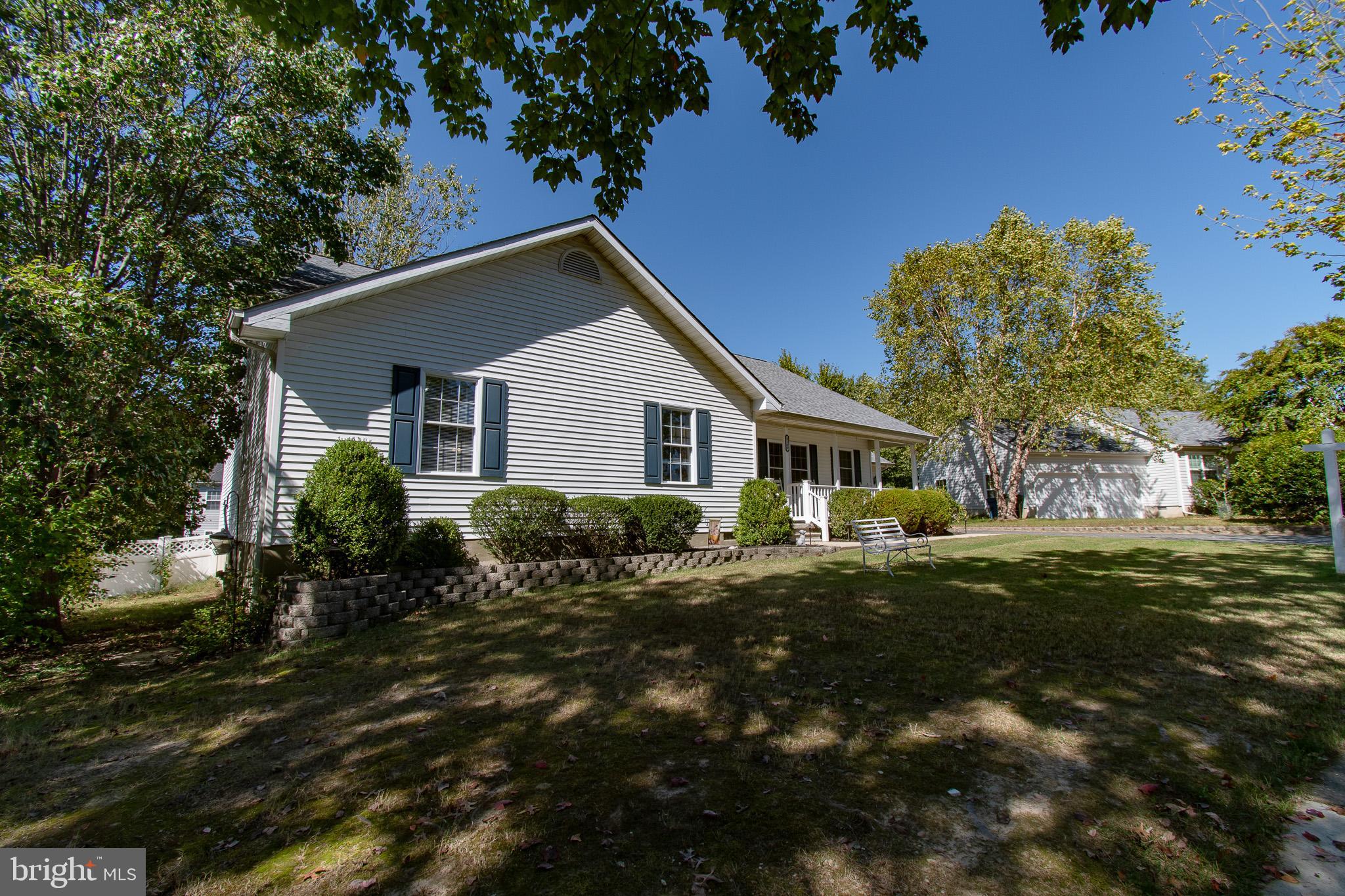 WAYLANDS - Residential