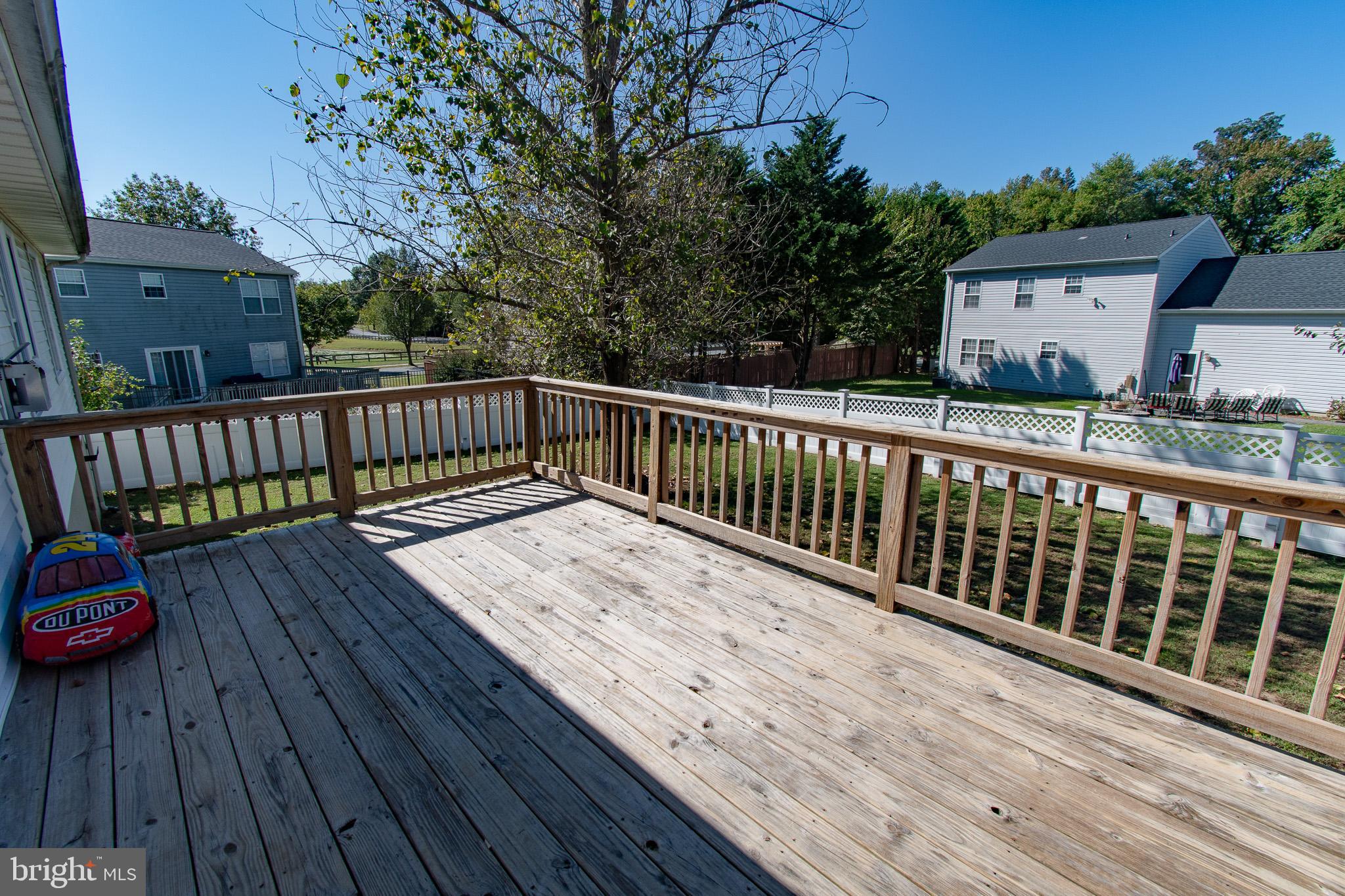 WAYLANDS - Residential