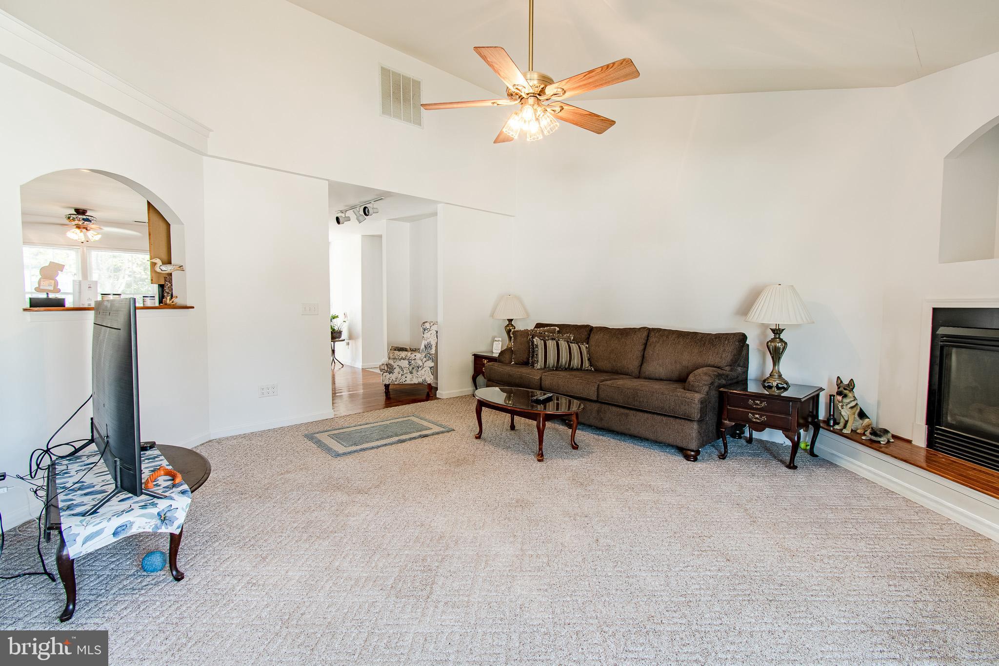 WAYLANDS - Residential