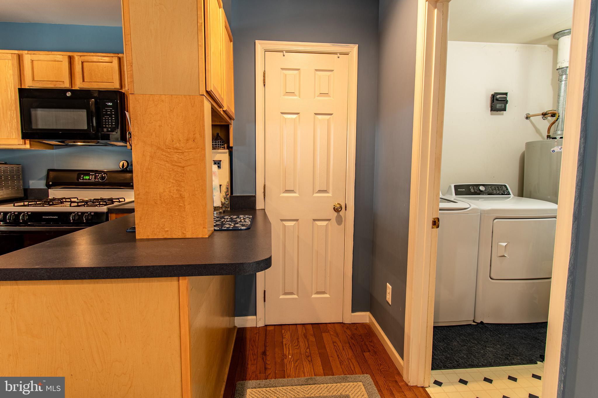 WAYLANDS - Residential