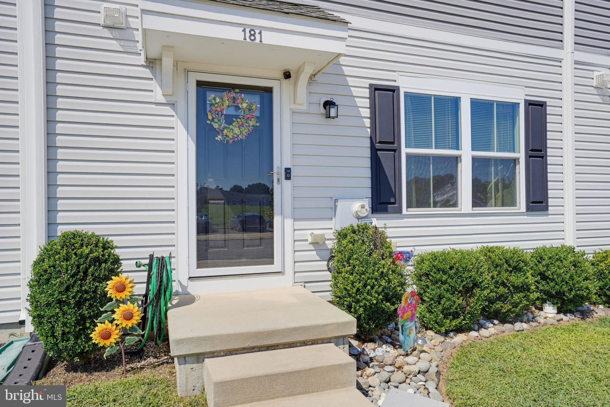 181 WYE OAK DRIVE