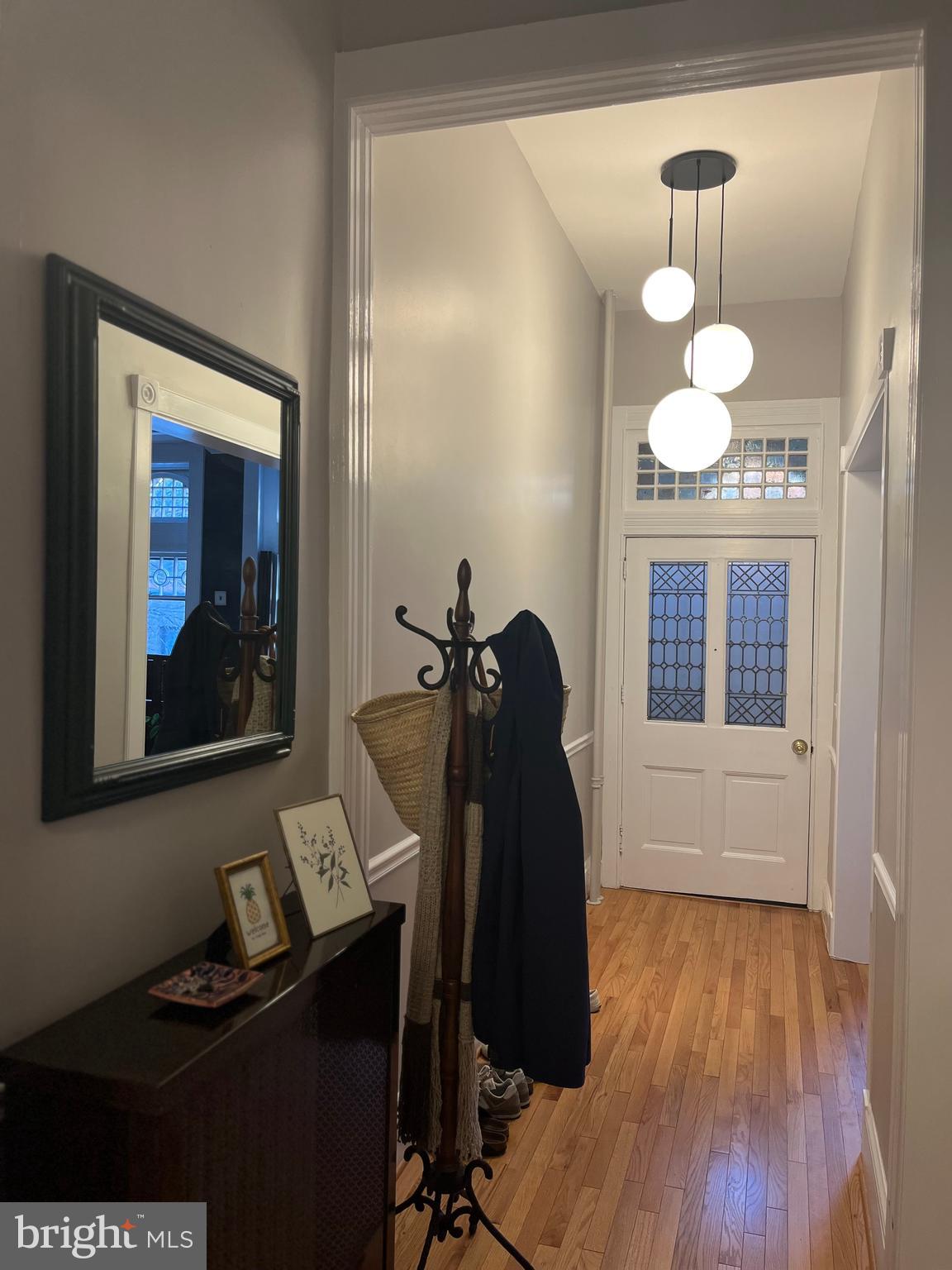 MOUNT VERNON PLACE HISTORIC DISTRICT - Residential Lease