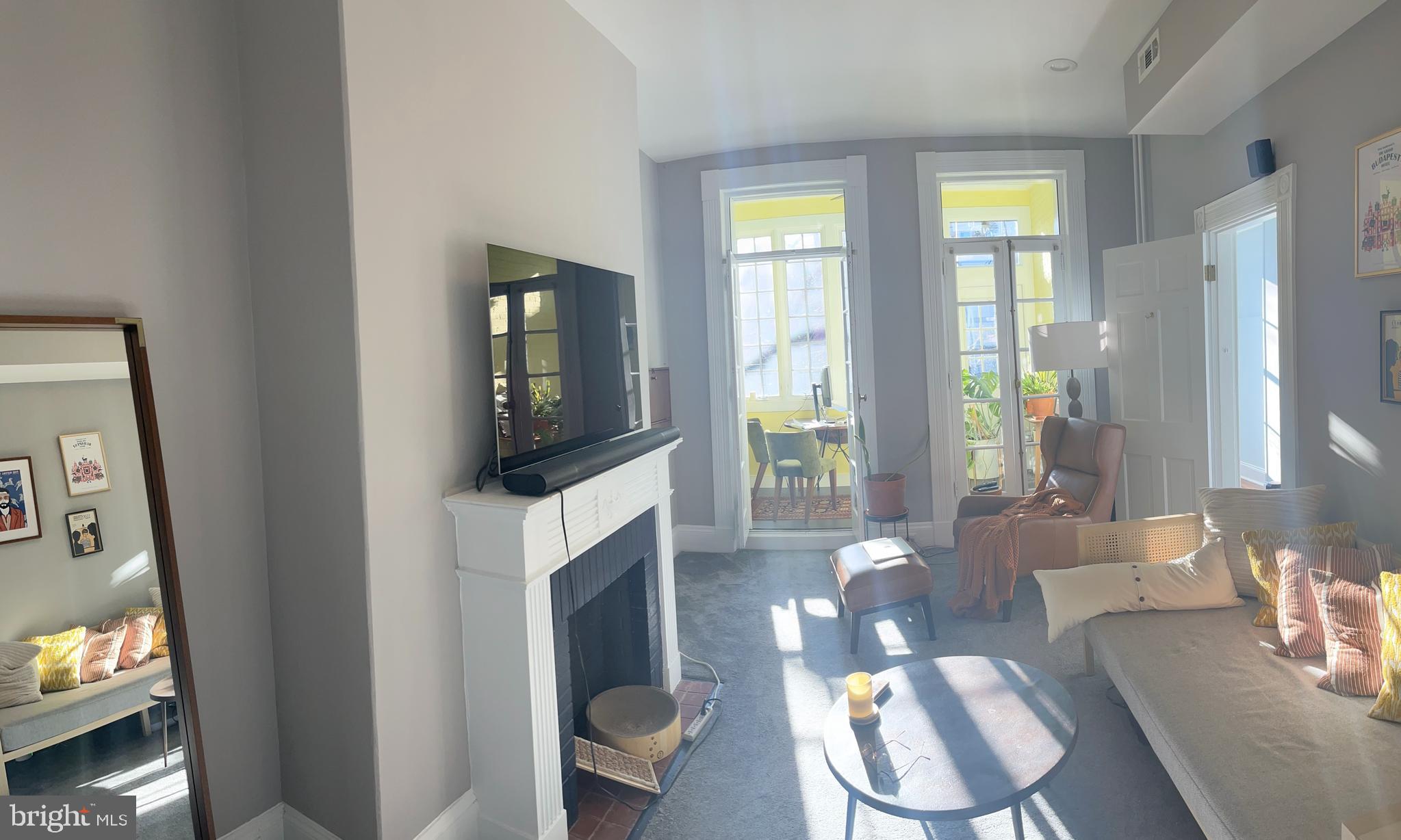 MOUNT VERNON PLACE HISTORIC DISTRICT - Residential Lease