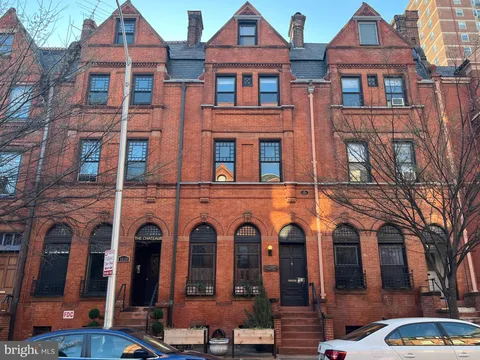 MLS: MDBA2160388
