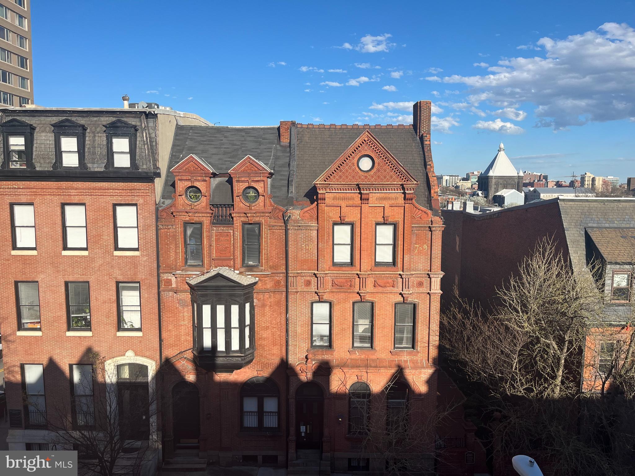 MOUNT VERNON PLACE HISTORIC DISTRICT - Residential Lease