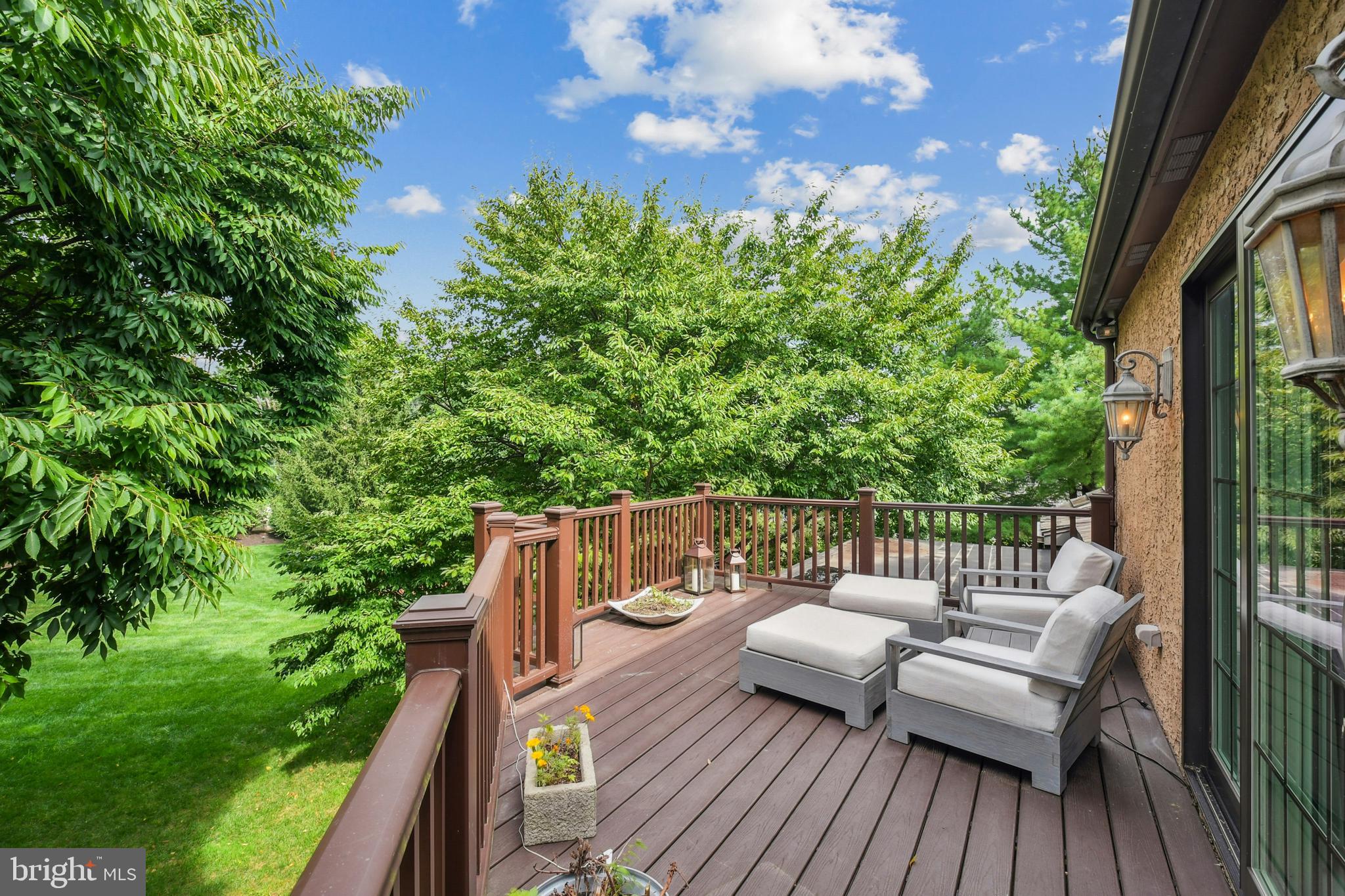 WESTBURY PARK - Residential