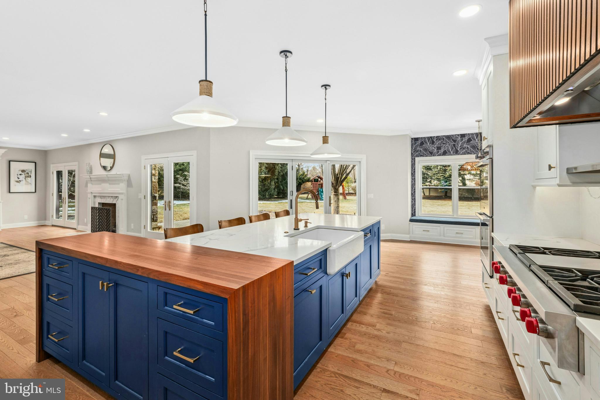 WESTBURY PARK - Residential