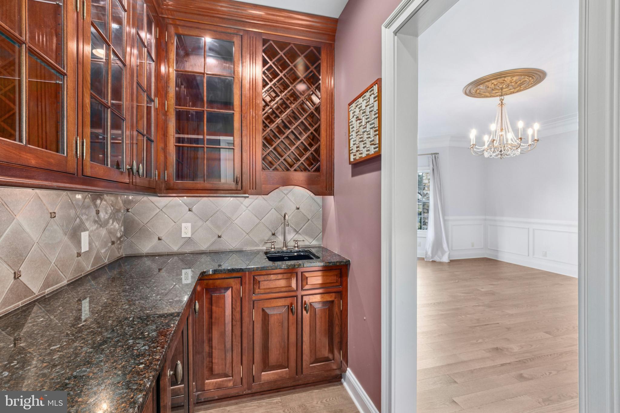 WESTBURY PARK - Residential