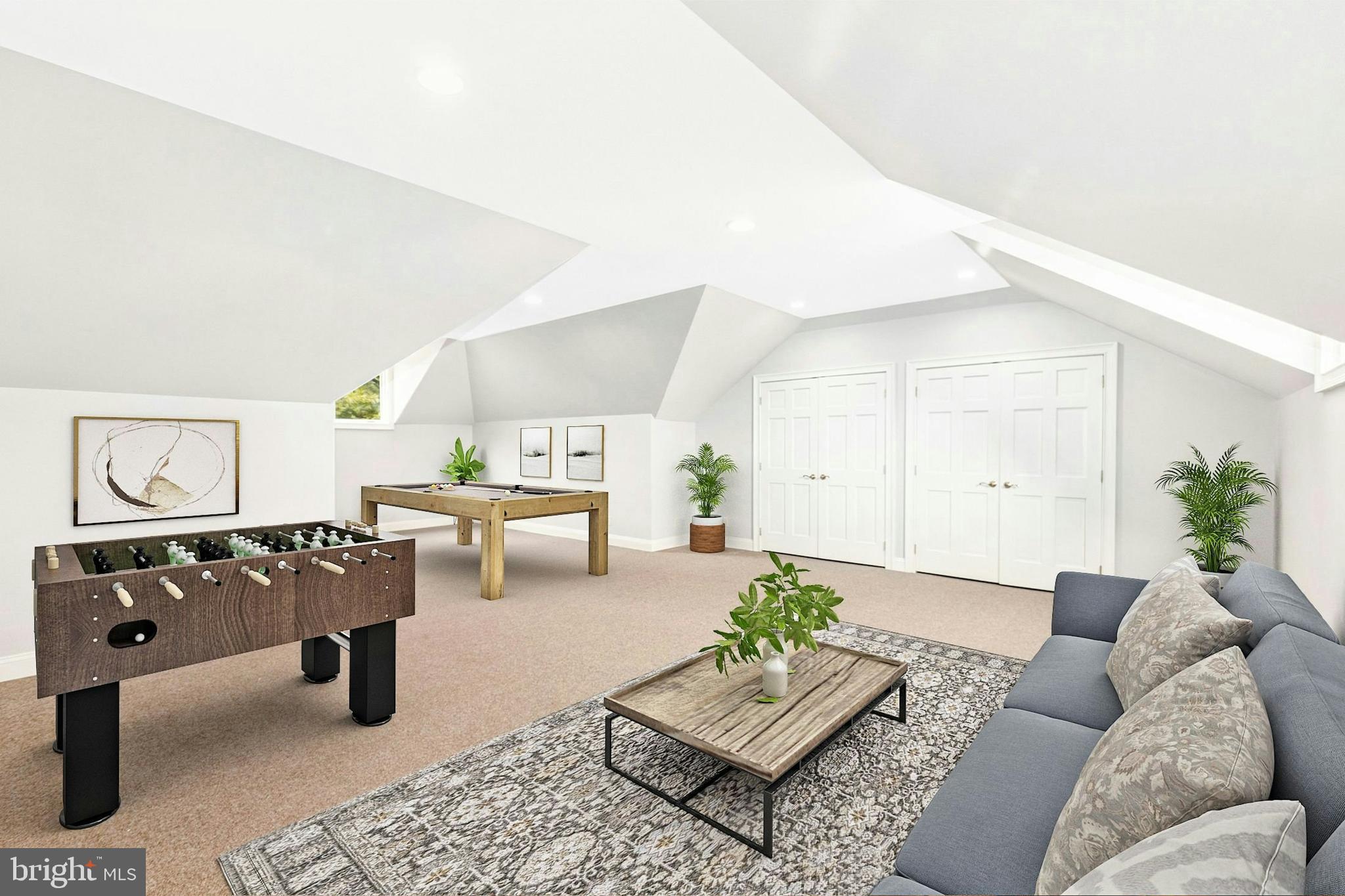 WESTBURY PARK - Residential