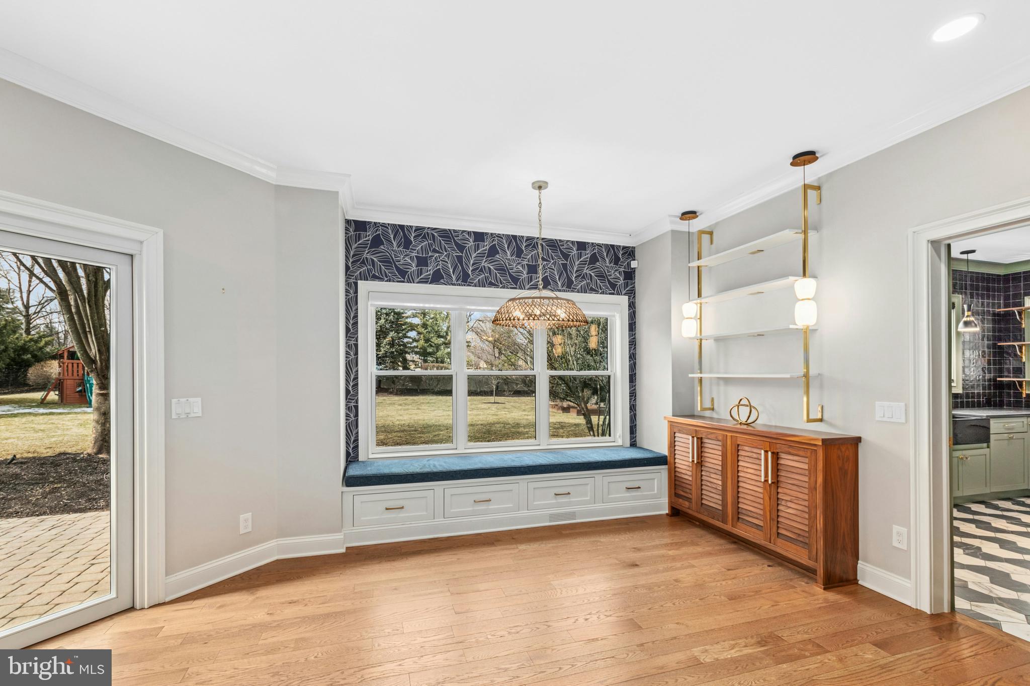 WESTBURY PARK - Residential