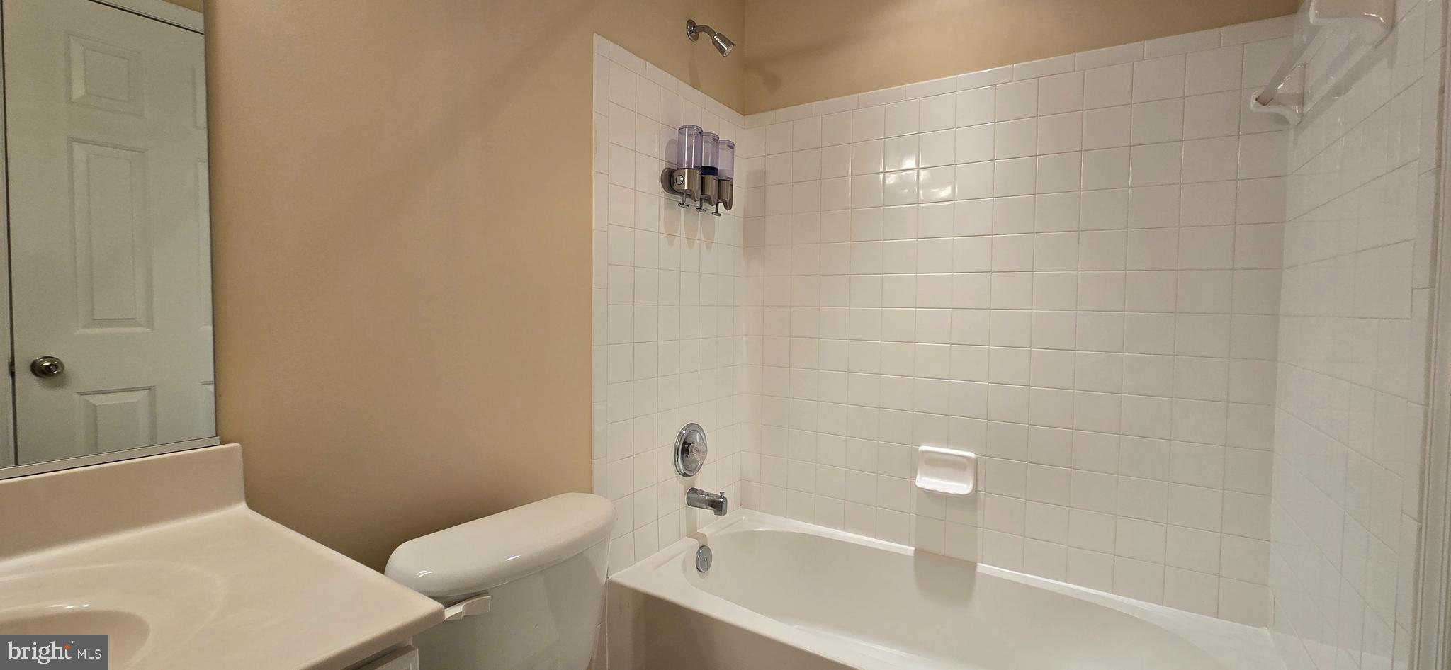 PINEY ORCHARD - Residential Lease