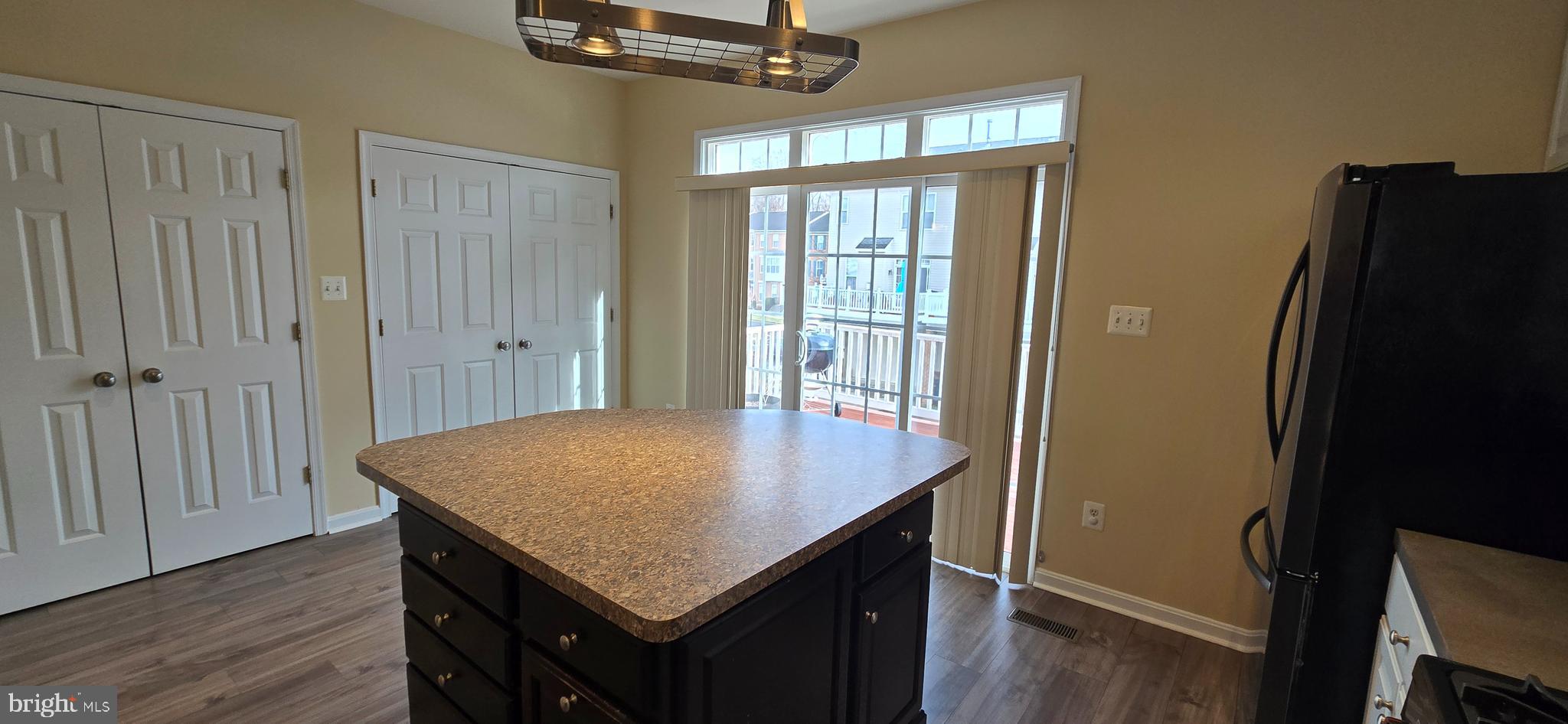 PINEY ORCHARD - Residential Lease