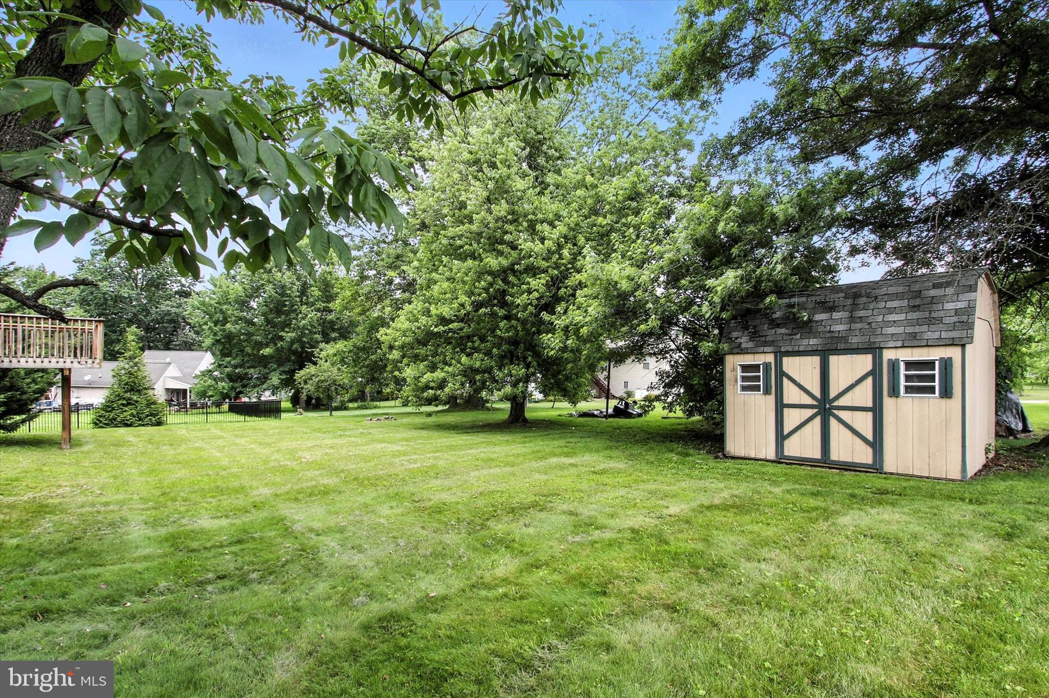 LAKE MEADE - Residential