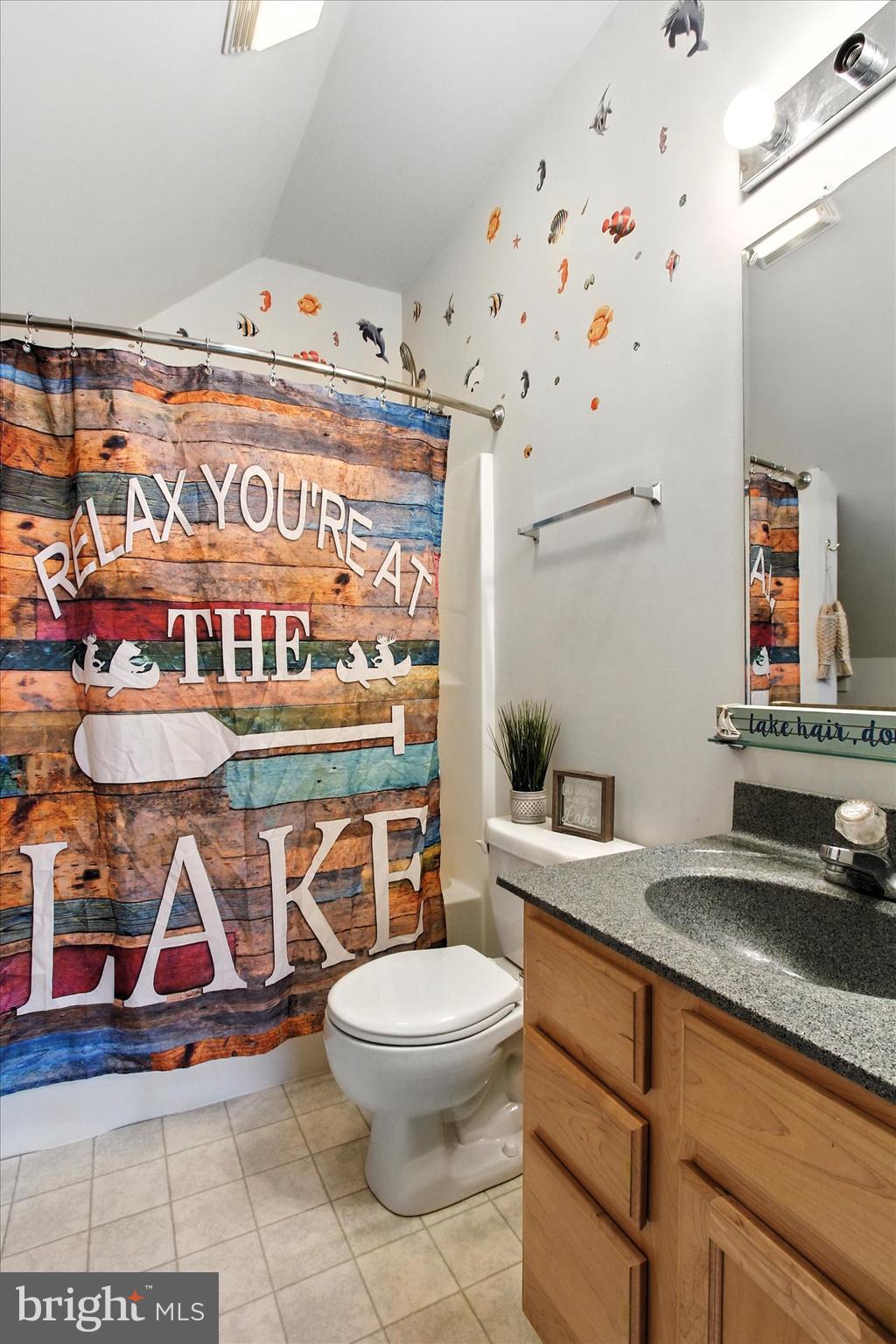 LAKE MEADE - Residential