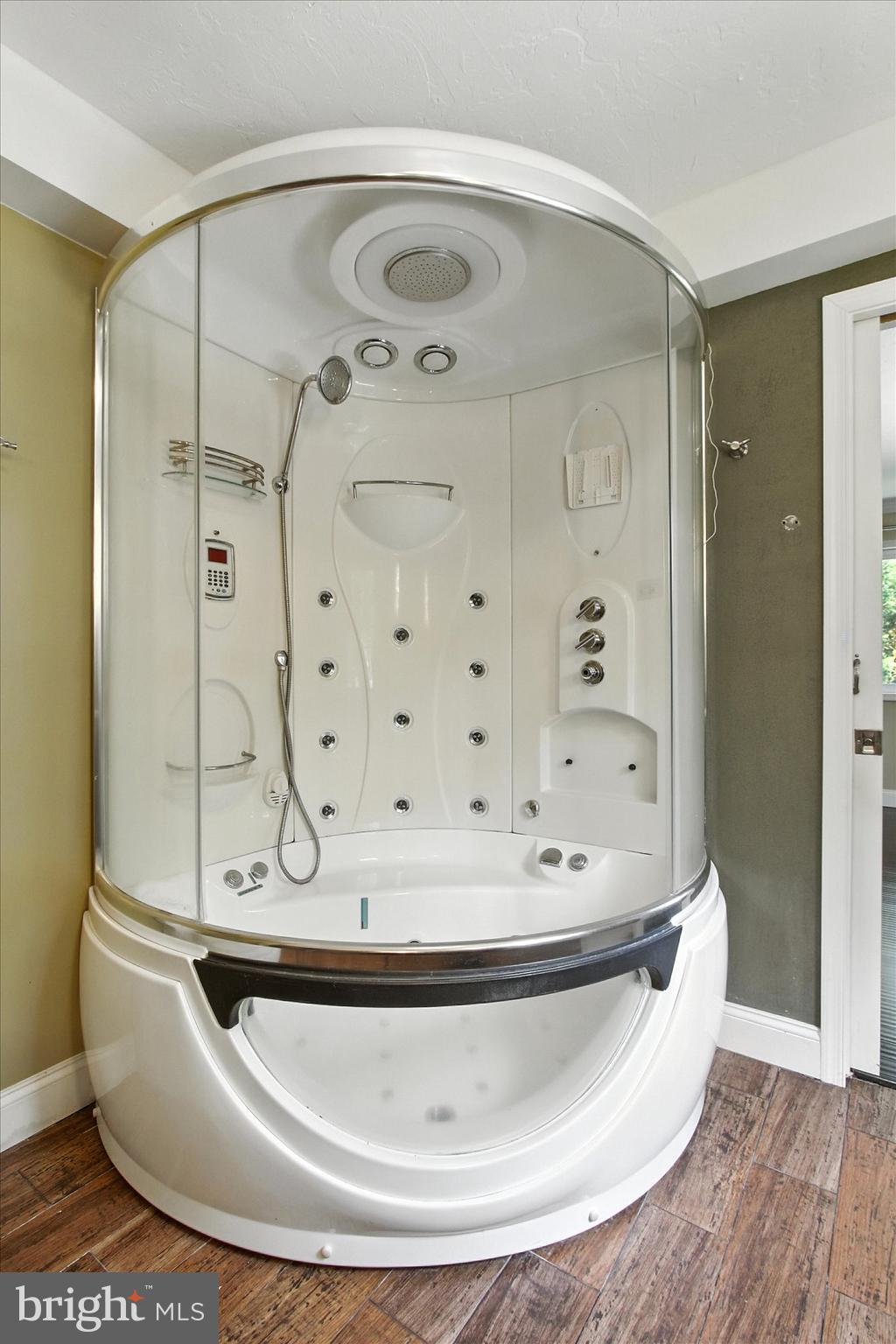 LAKE MEADE - Residential