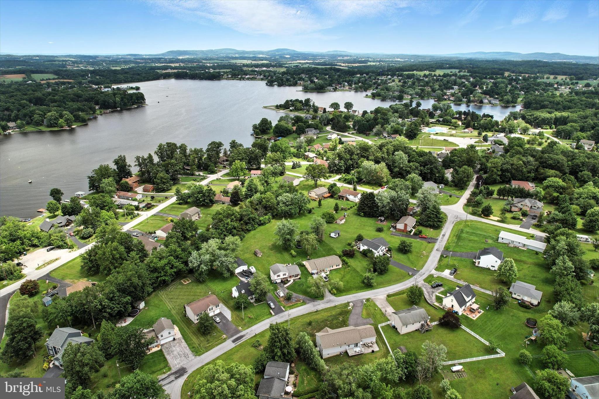 LAKE MEADE - Residential