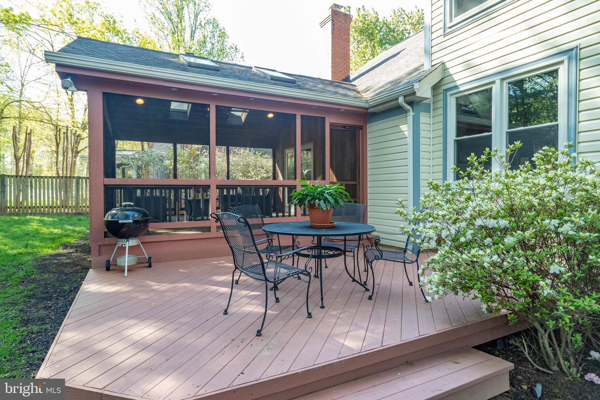 INDIAN OAKS - Residential