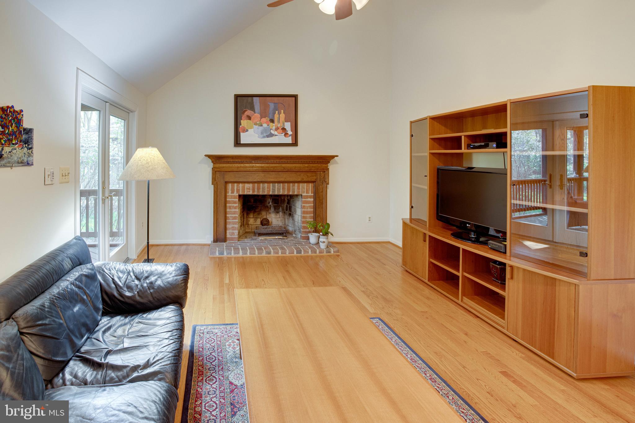 INDIAN OAKS - Residential