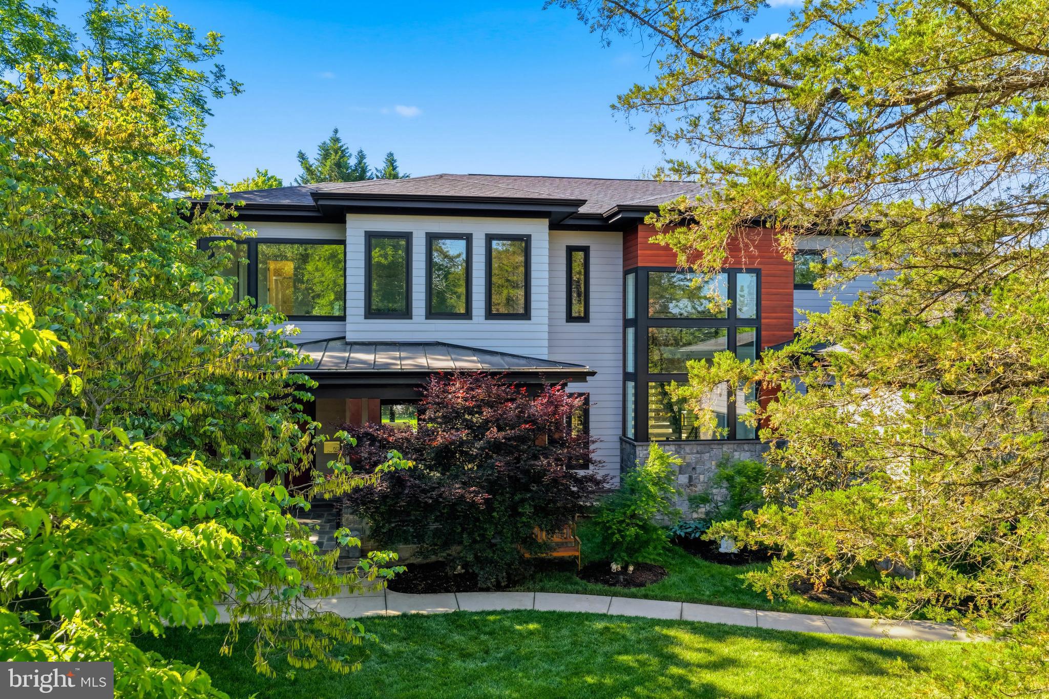 BROOKHAVEN - Residential